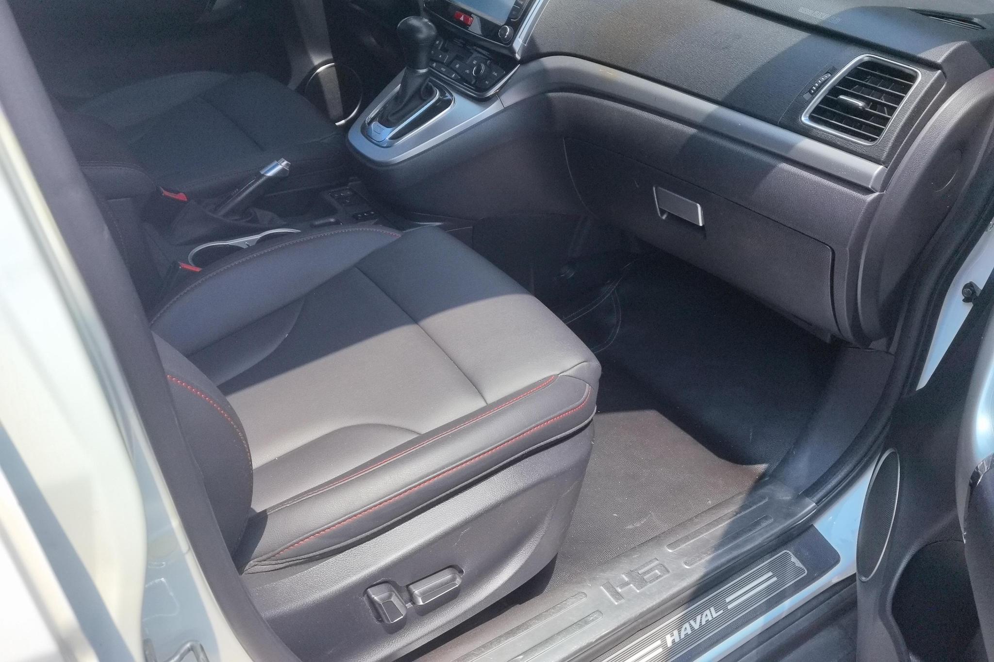 Haval H6 2015 Sport 1.5T AT Luxury