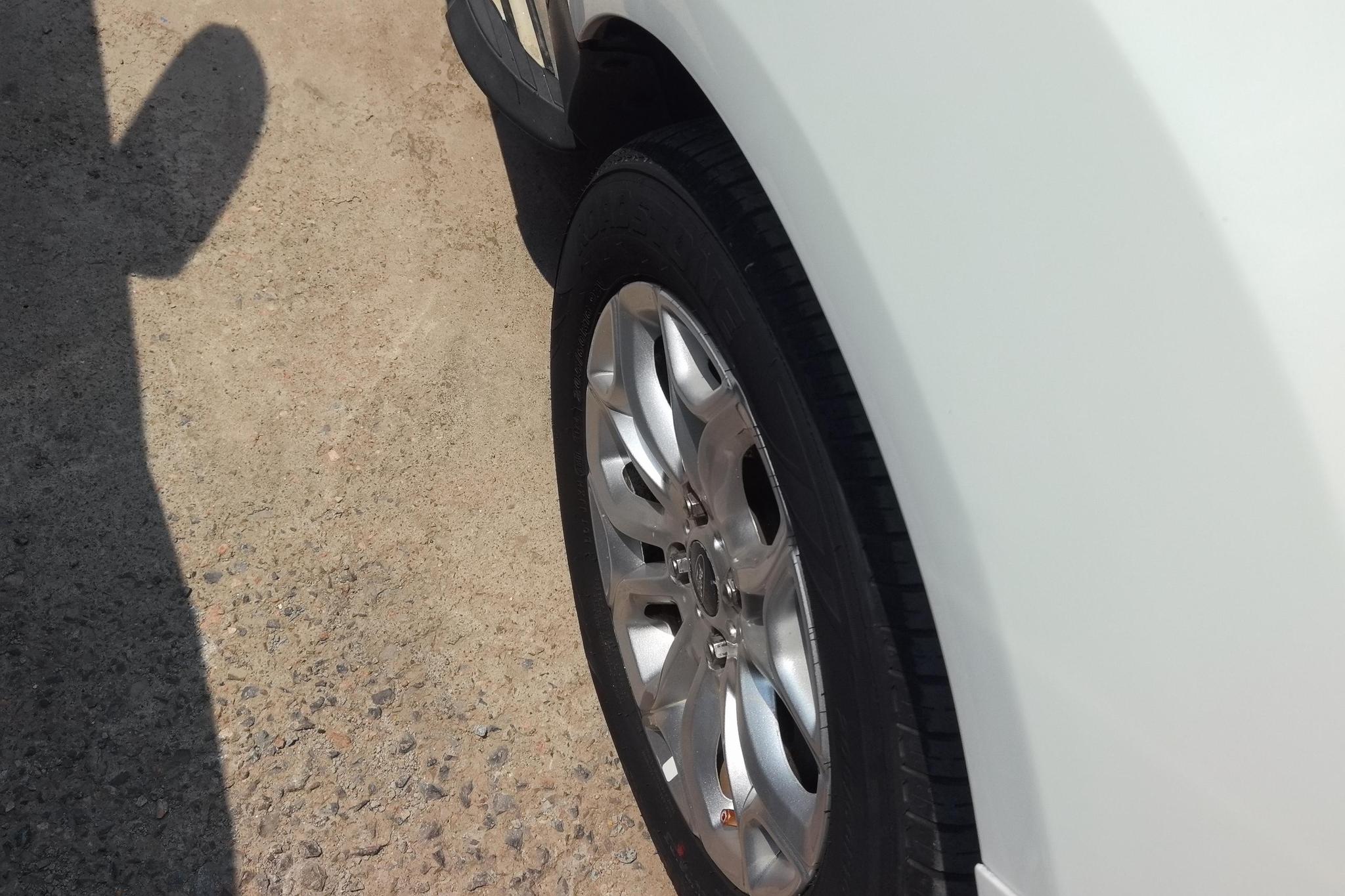Ford EcoSport 2013 1.5L AT Luxury
