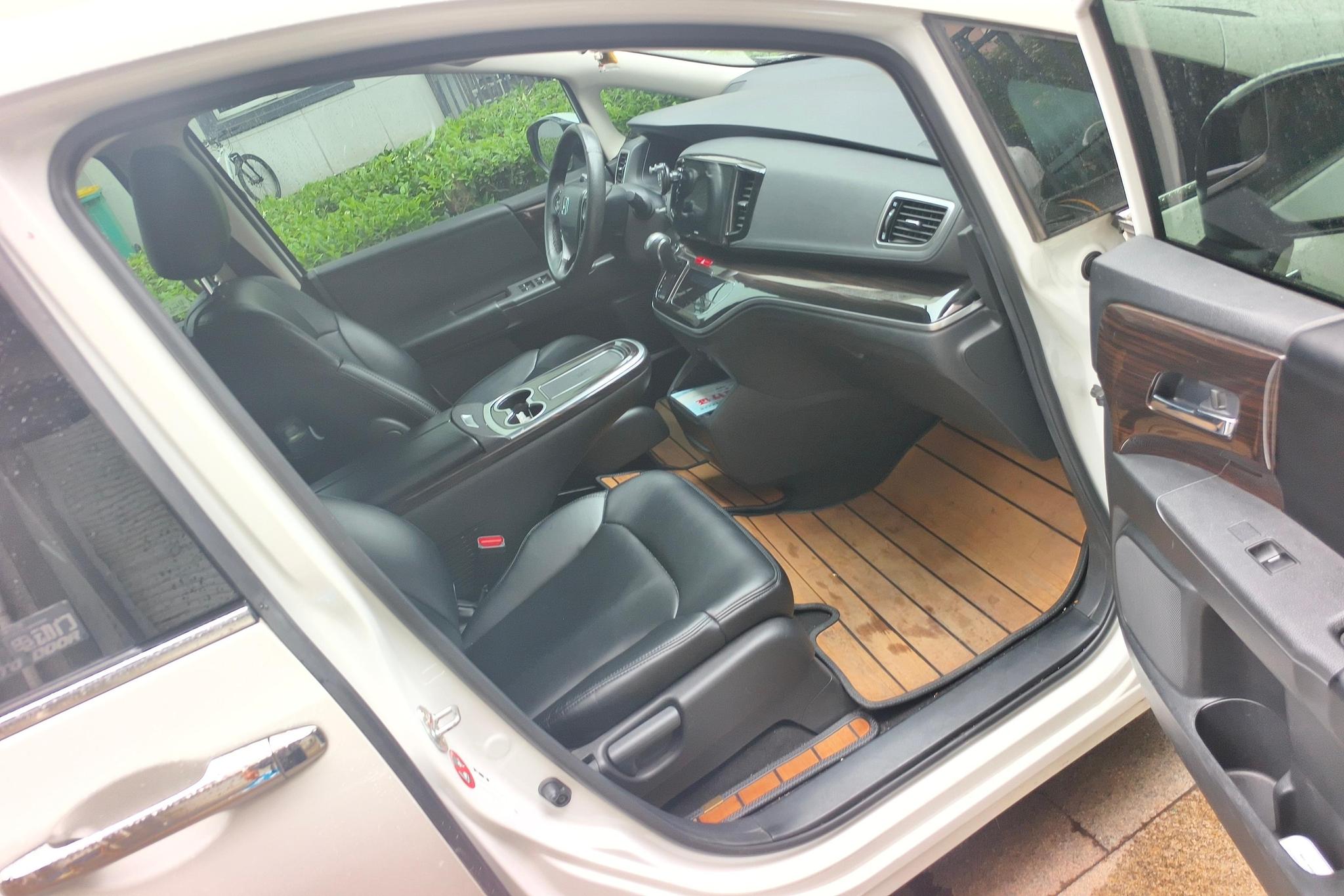 Honda Odyssey 2021 2.0L
