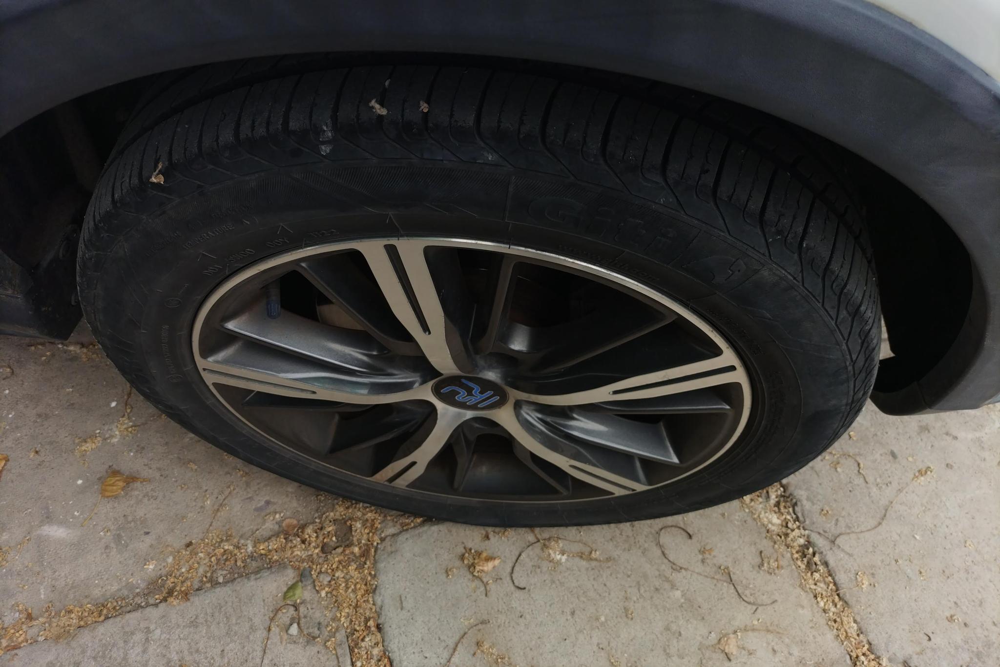 BYD Yuan EV 2018 EV360