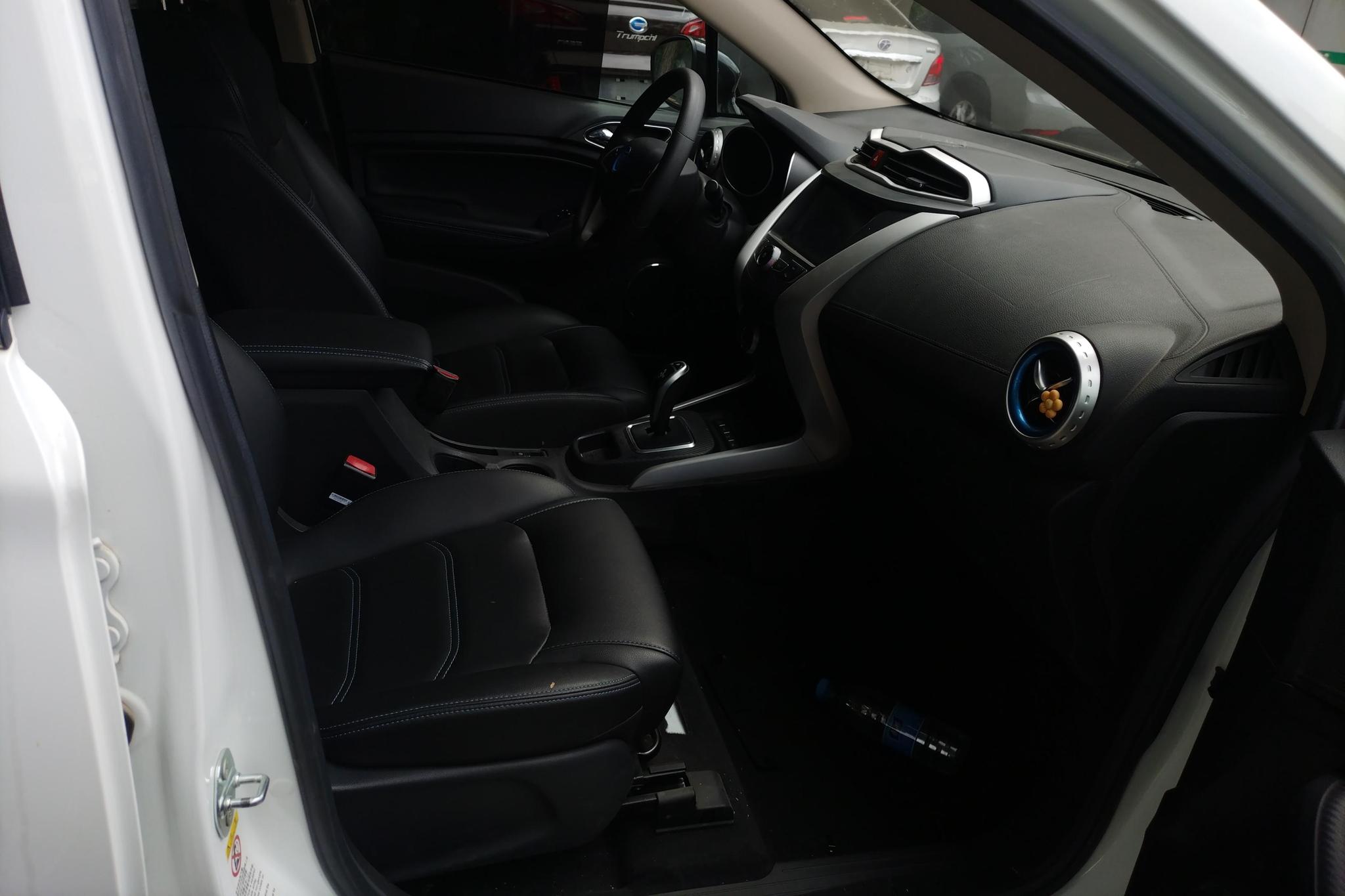 BYD Yuan EV 2018 EV360