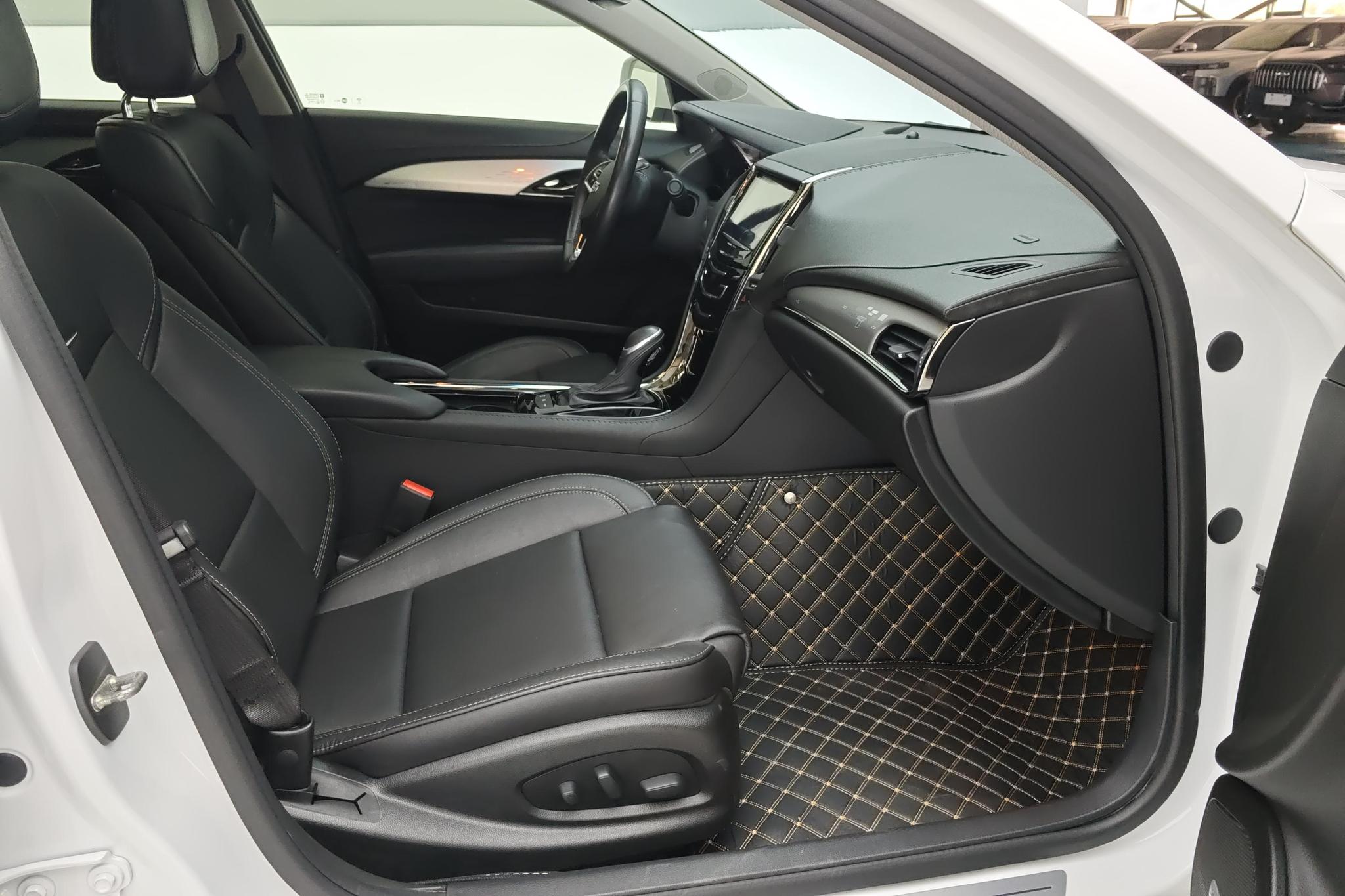 Cadillac ATS-L 2017 28T Fashion