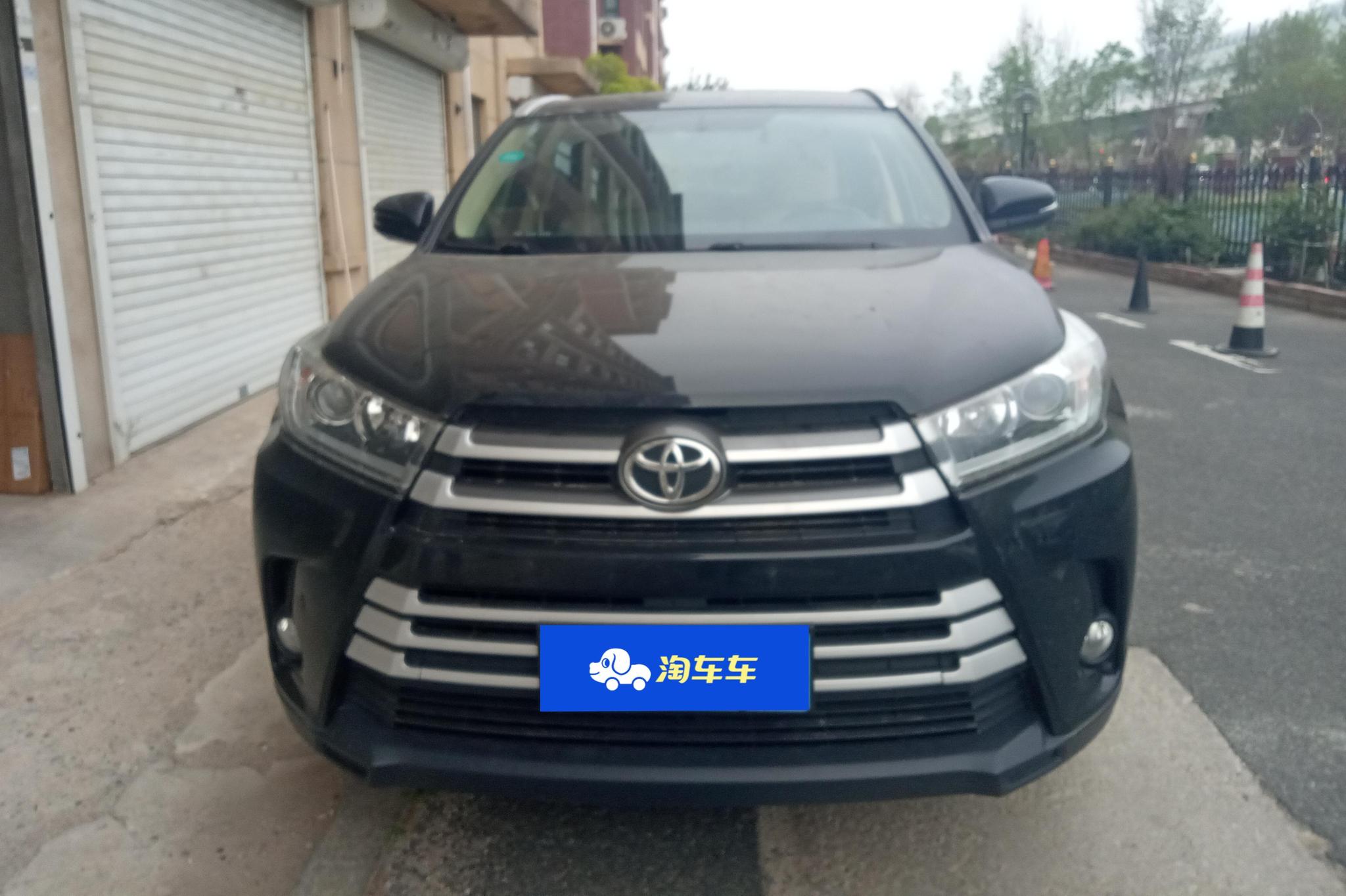 Toyota Highlander 2018 2.0T Elite 7 мест V