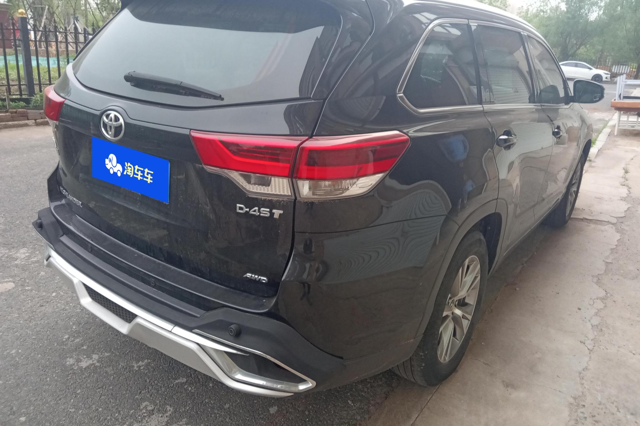 Toyota Highlander 2018 2.0T Elite 7 мест V