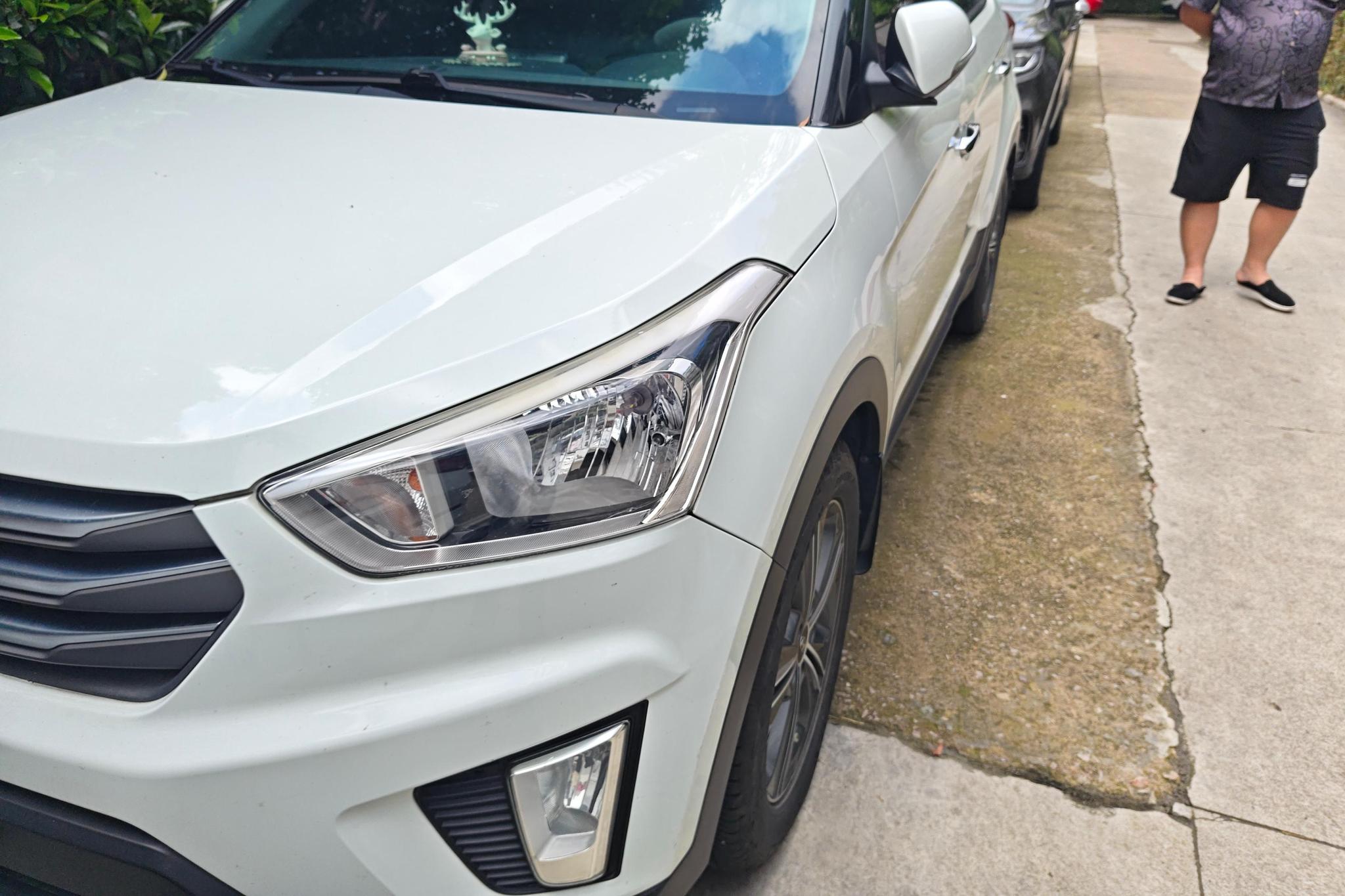 Hyundai ix25 2015 1.6L AT GLS