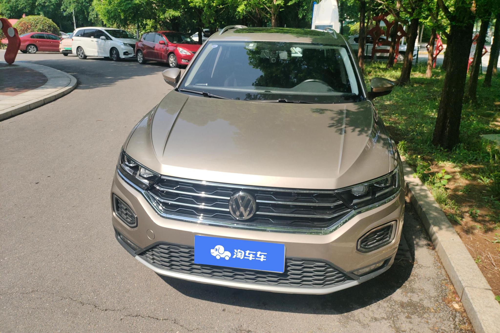 Volkswagen T-Roc 2019 280TSI DSG Comfort VI