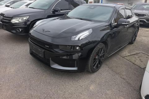 Lynk & Co 03