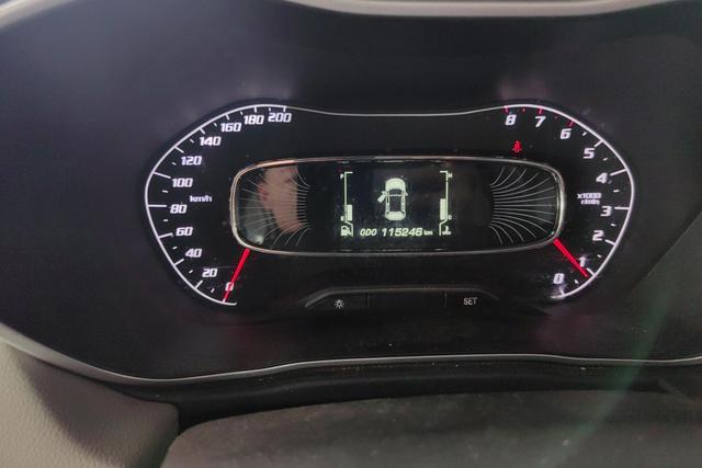 Wuling Baojun 510 2017 1.5 L MTComfort — фото 12