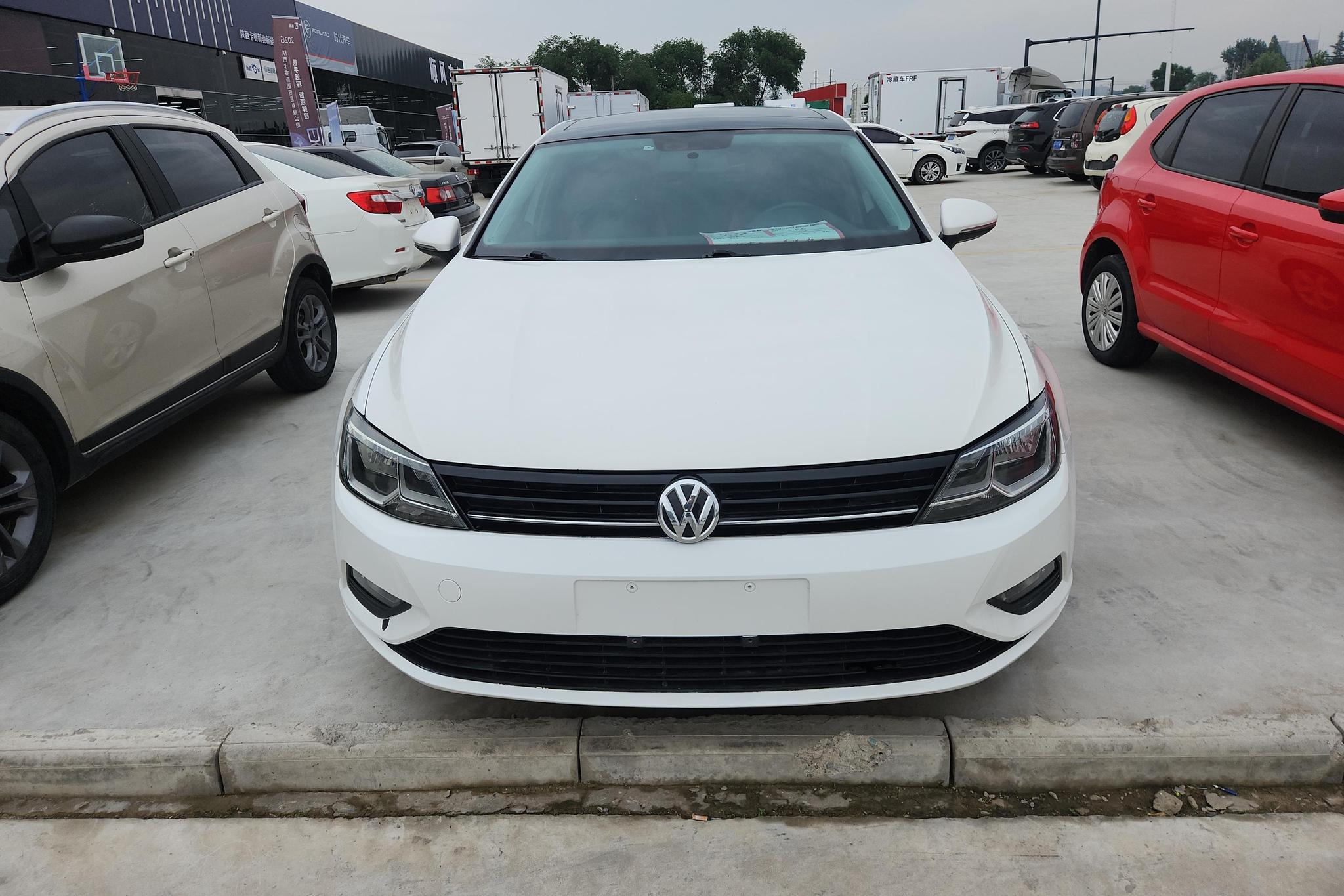 Volkswagen Lamando 2018 230TSI DSG