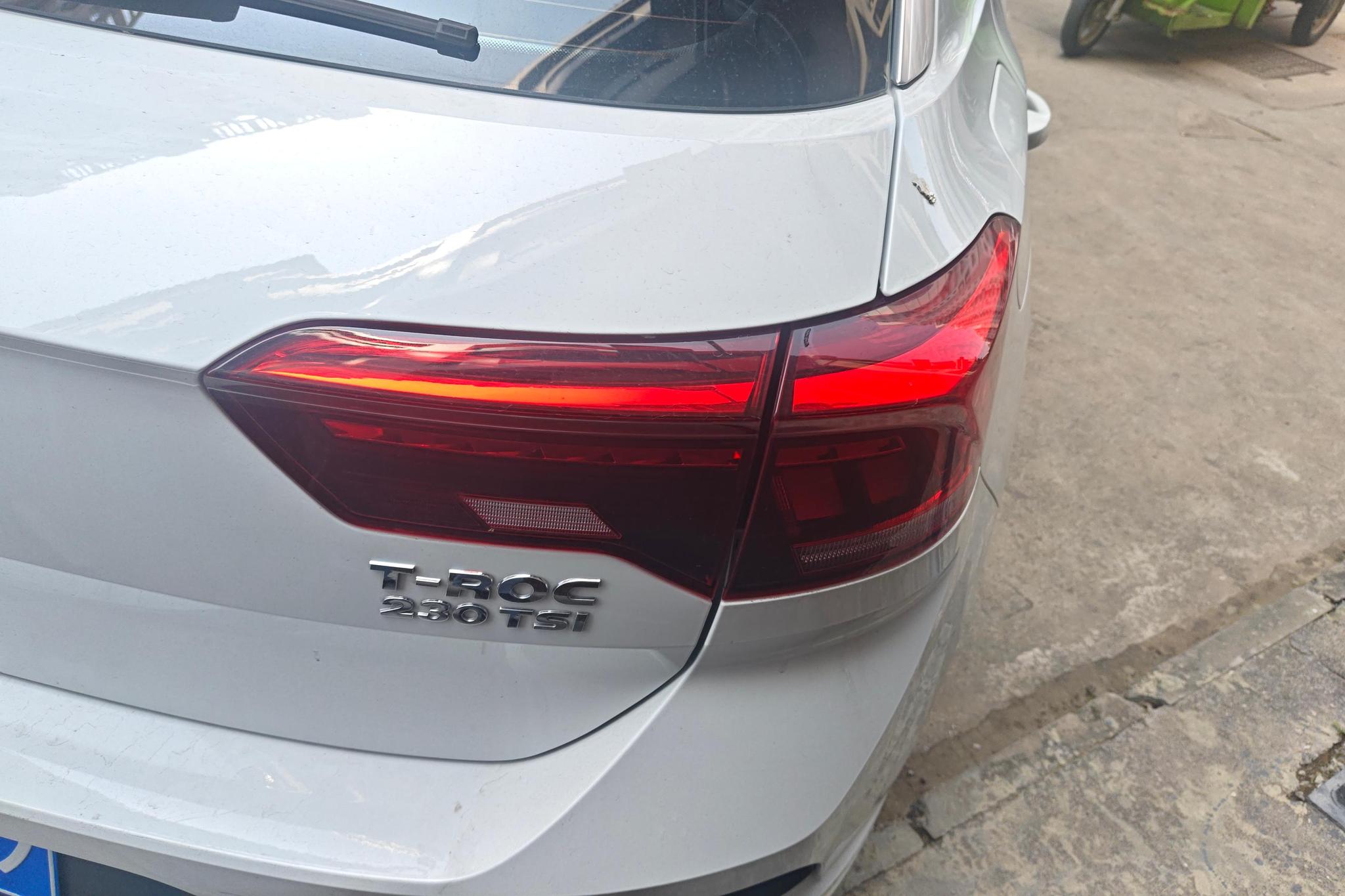 Volkswagen T-Roc 2019 230TSI DSG VI