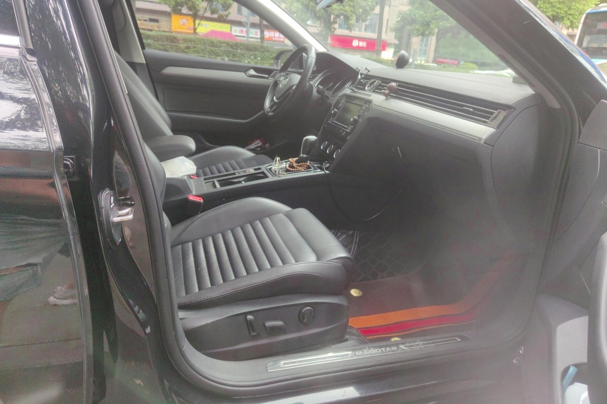 Volkswagen Magotan 2019 280TSI DSG Lead VI