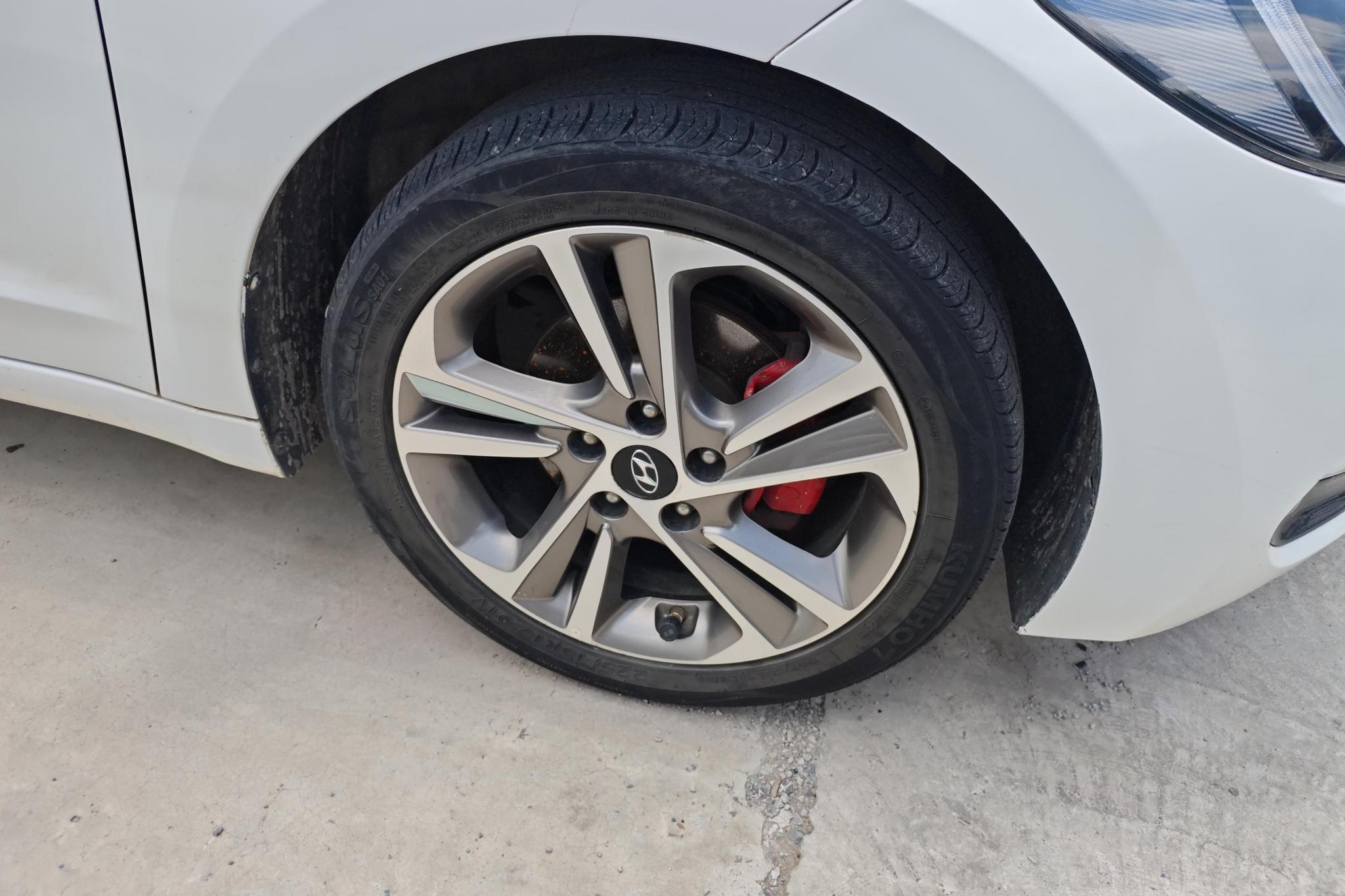 Hyundai Elantra 2016 1.6L AT Elite