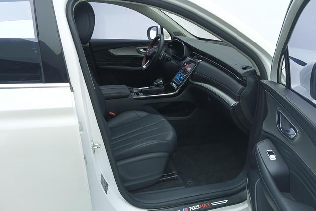 Roewe RX5 MAX 2019 300 TGI AT — фото 11