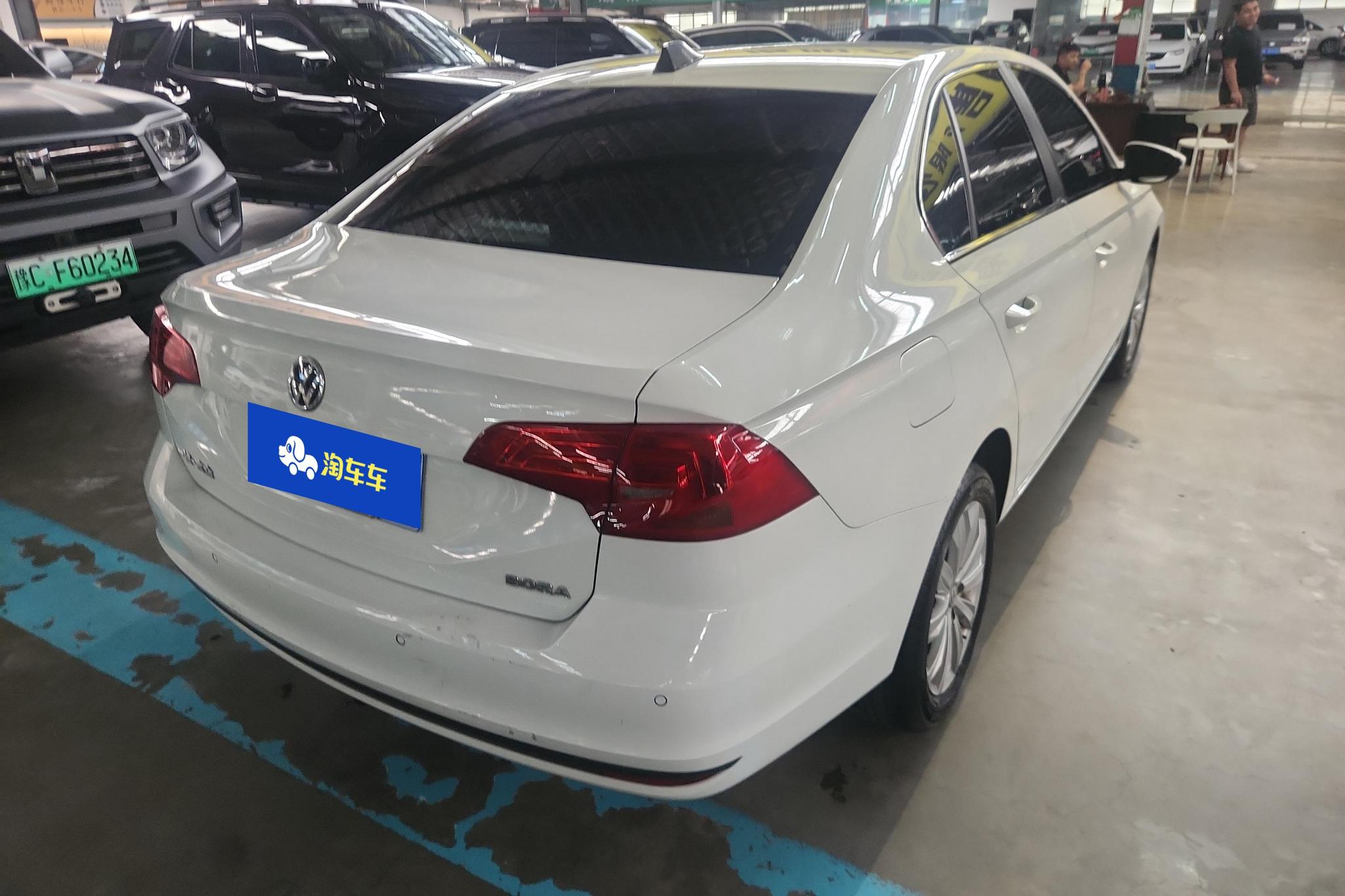 Volkswagen Bora 2019 1.5L AT Fashion VI