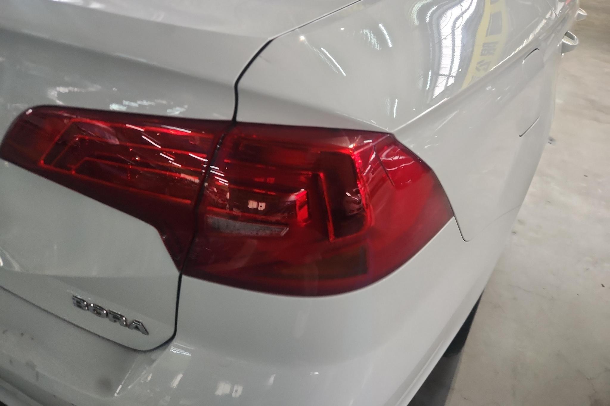 Volkswagen Bora 2019 1.5L AT Fashion VI