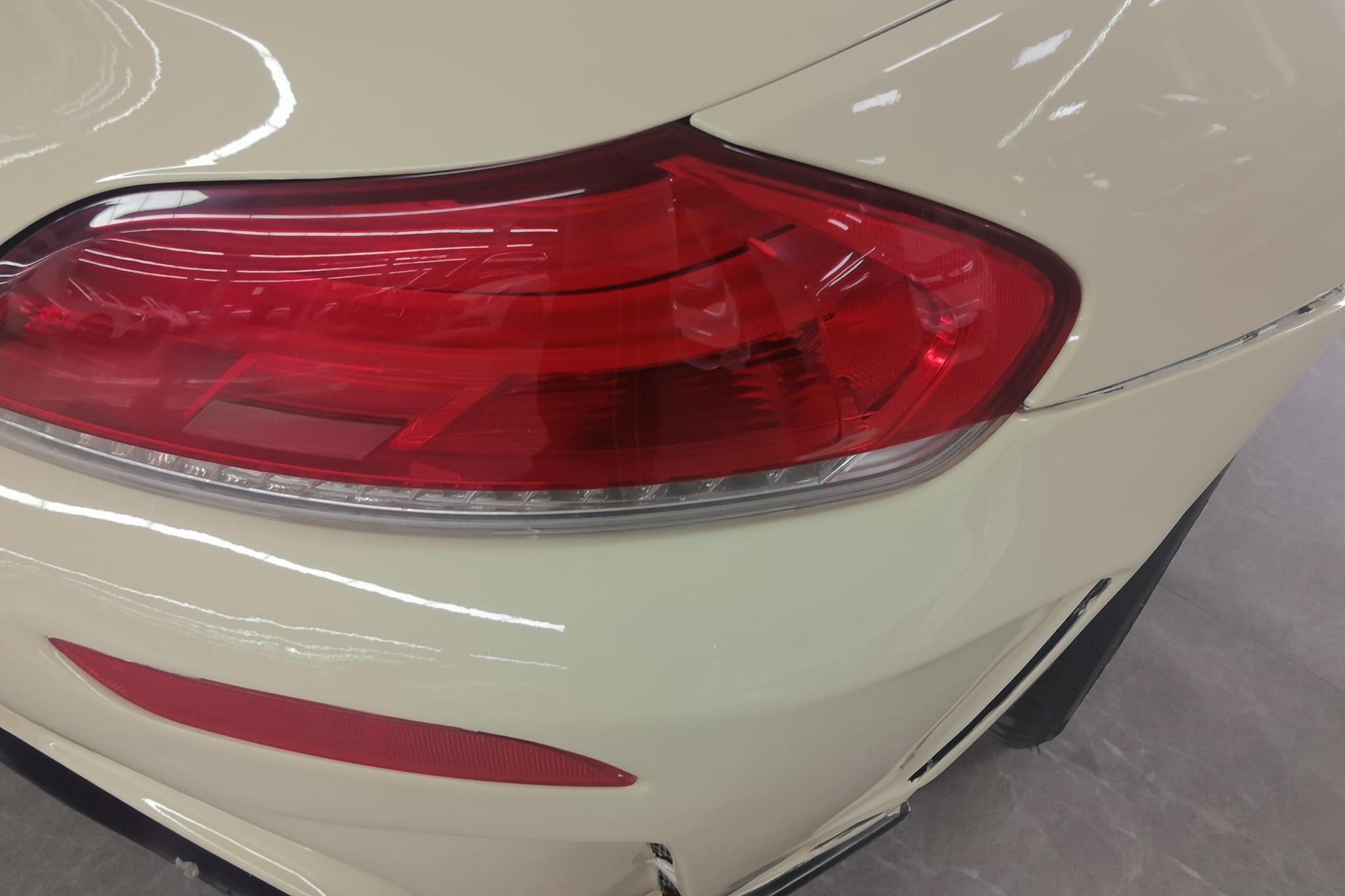 BMW Z4 2012 sDrive28i Lead