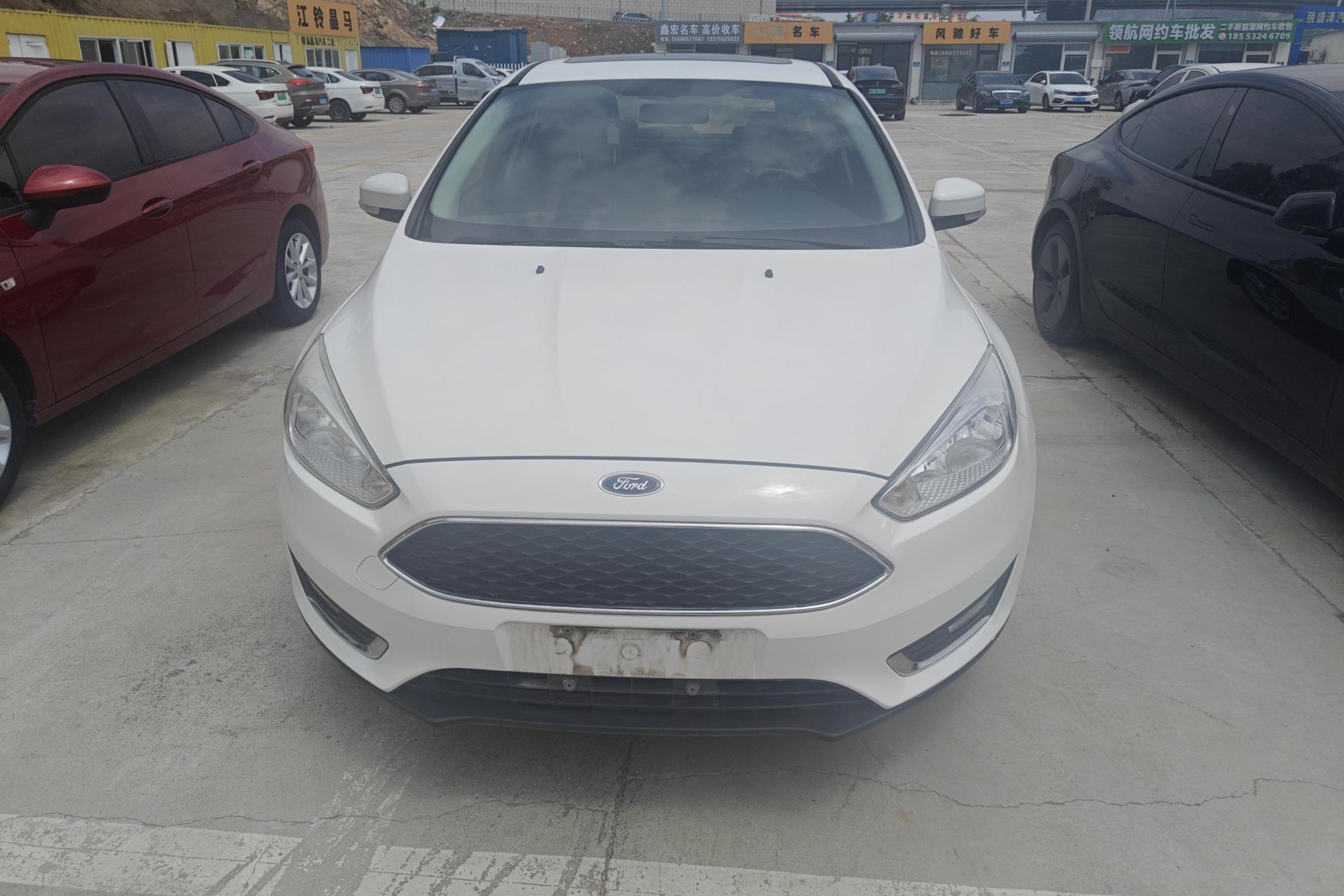 Ford Focus 2015 EcoBoost 125 AT
