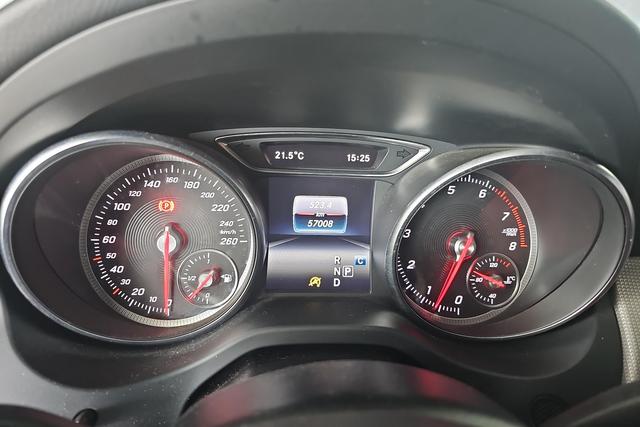 Mercedes-Benz CLA 2018 CLA 200 — фото 13