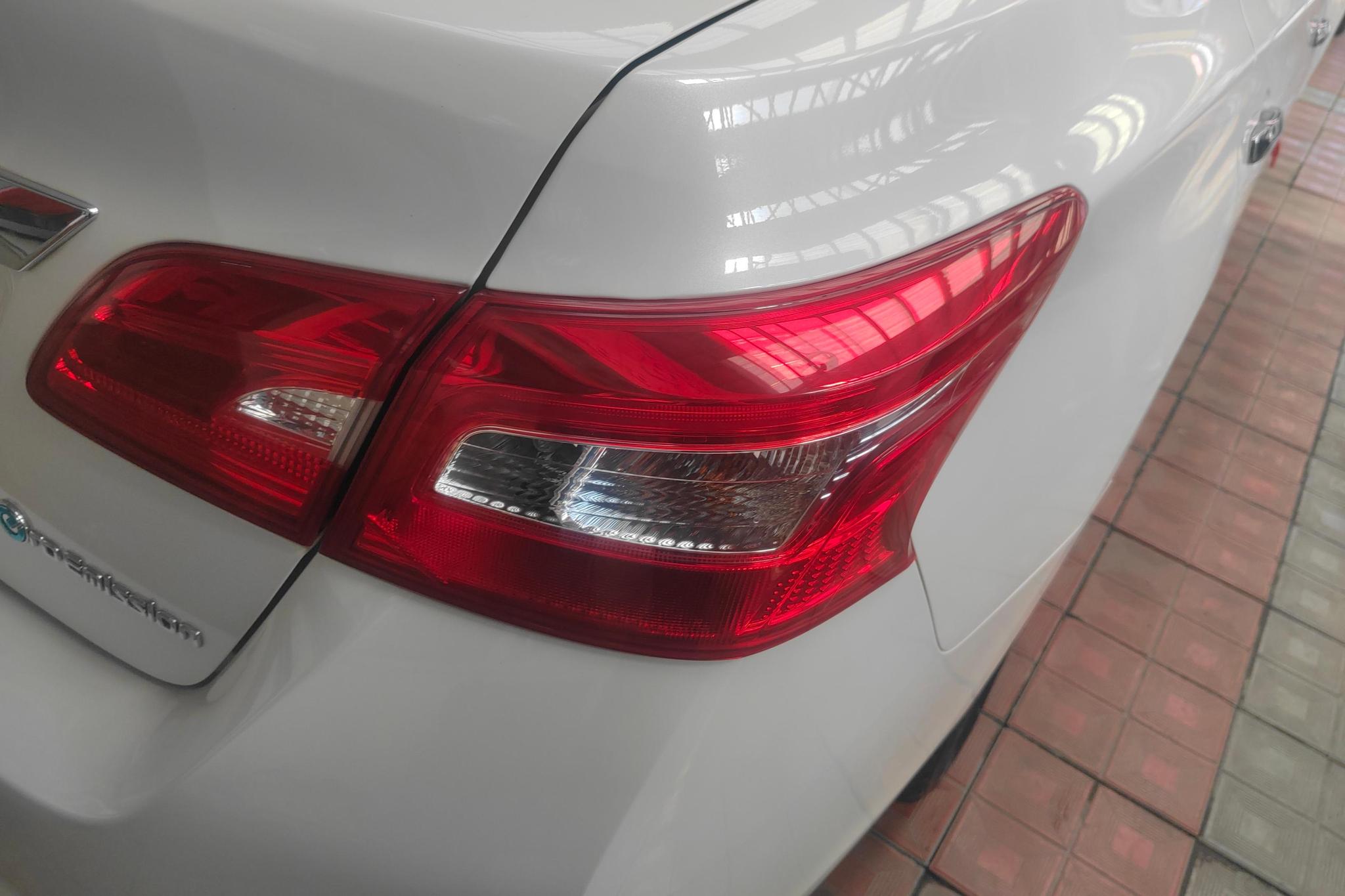 Nissan Sylphy ·