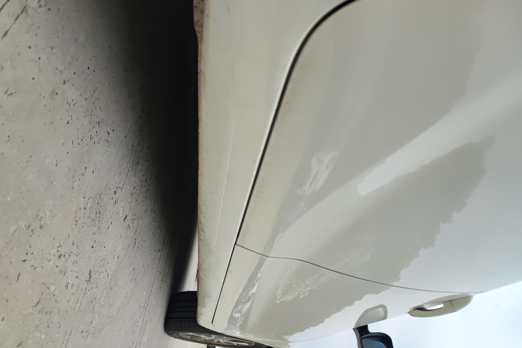 Kia K3 2015 1.6L AT DLX