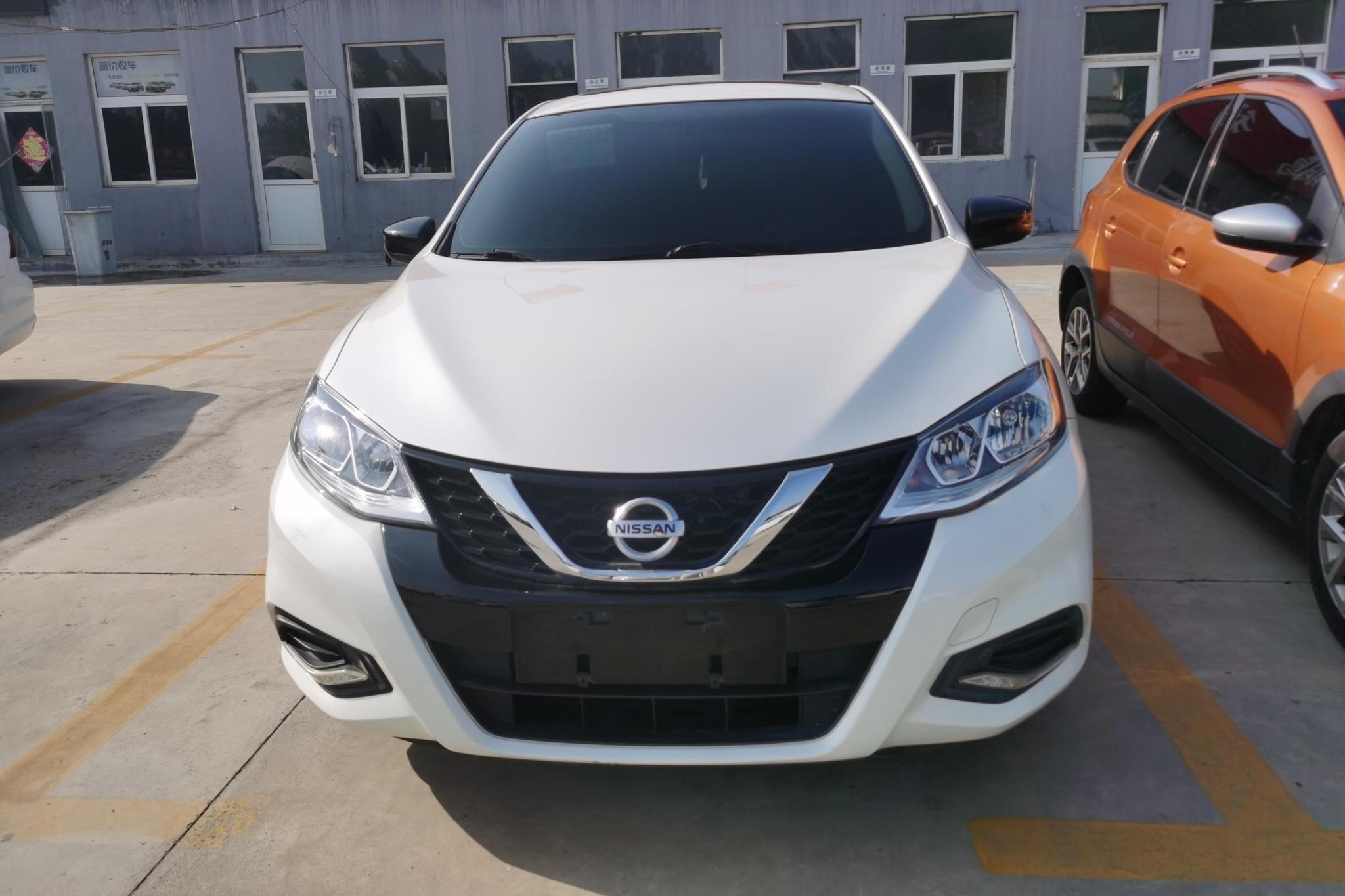 Nissan Tiida 2021 1.6L CVT