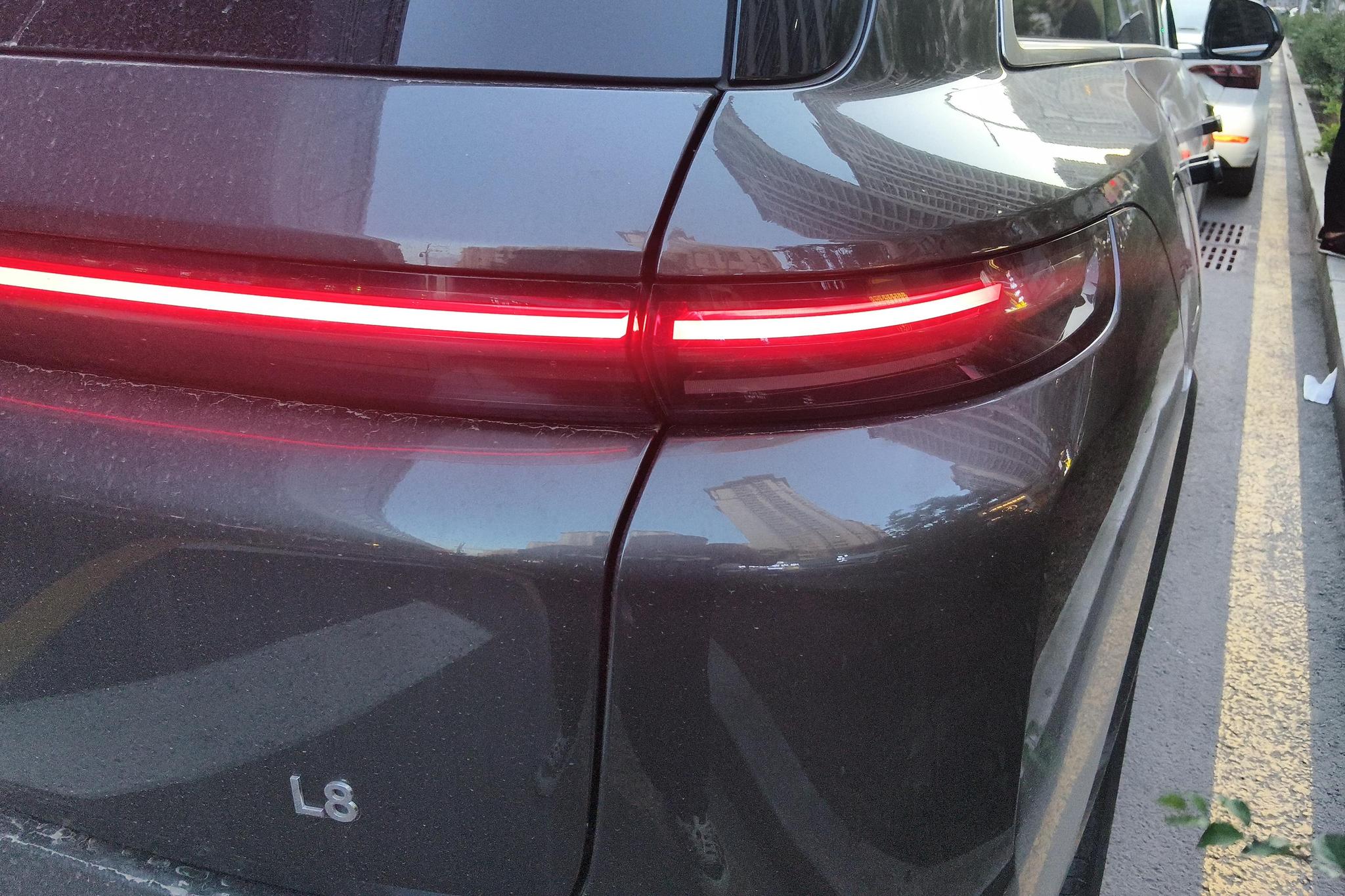 Li Auto L8 2023 Pro