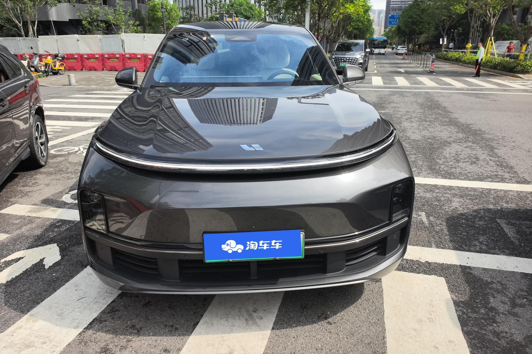 Li Auto L8 2023 Air