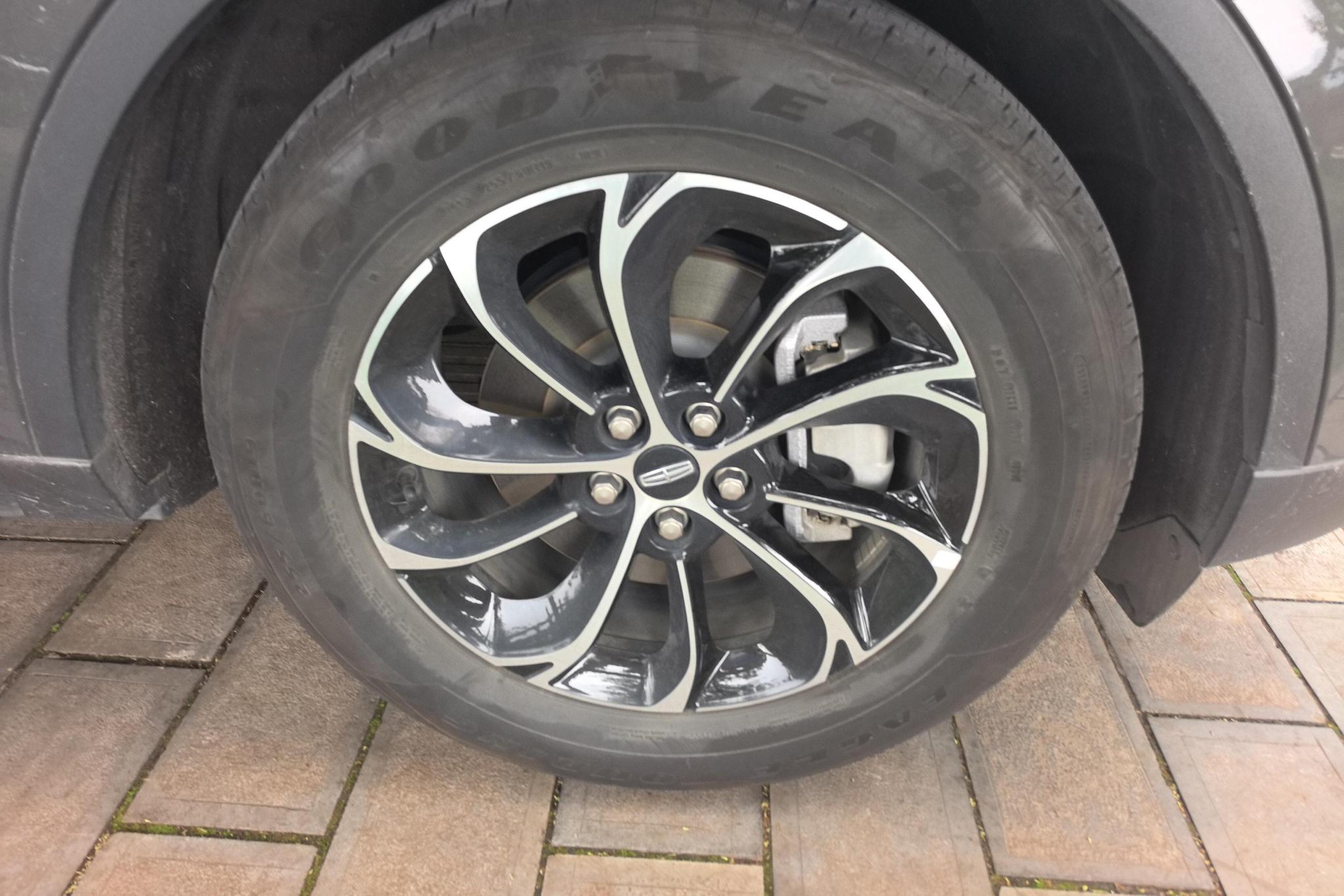 Lincoln Nautilus 2023 2.0T Premium