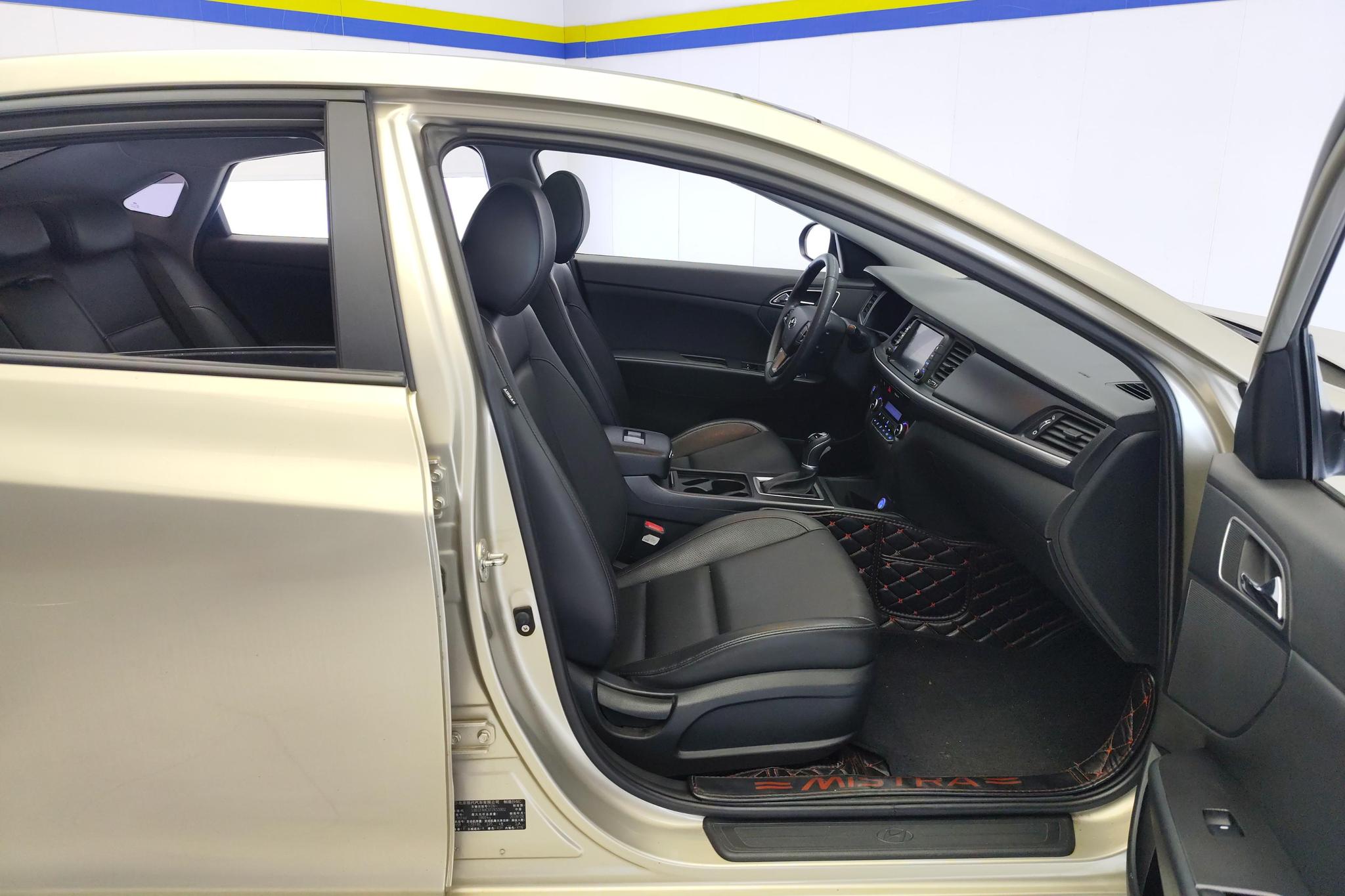 Hyundai Mistra 2017 1.8L AT Luxury DLX V