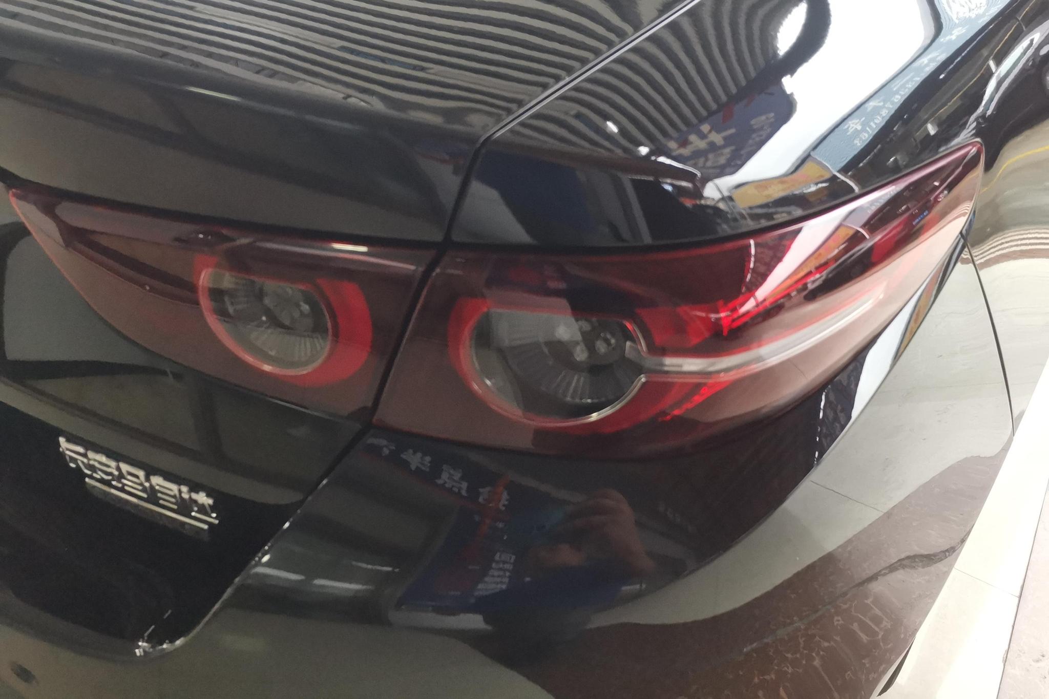 Mazda Mazda3 3 2020 2.0L AT