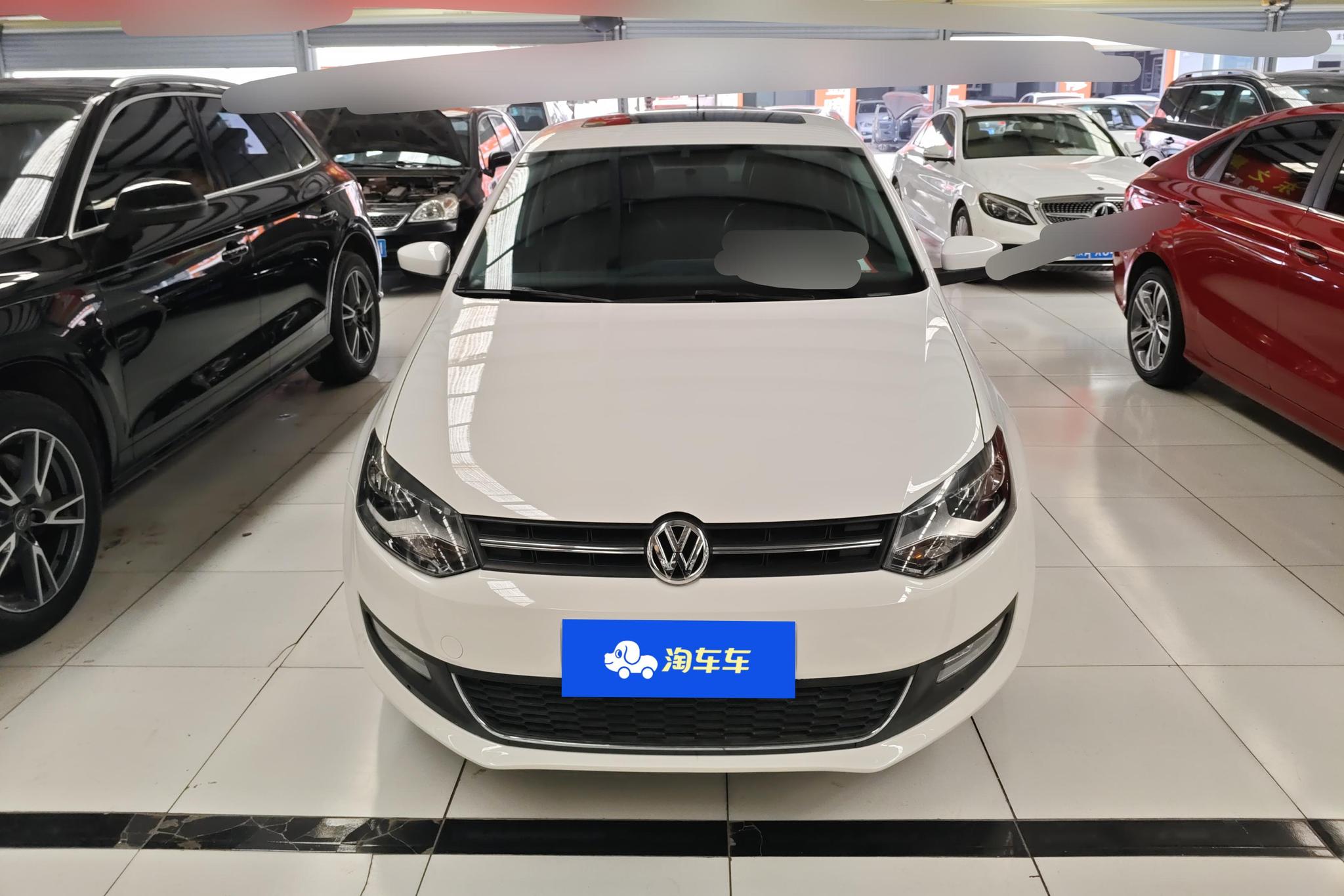 Volkswagen Polo 2013 1.6L AT Luxury