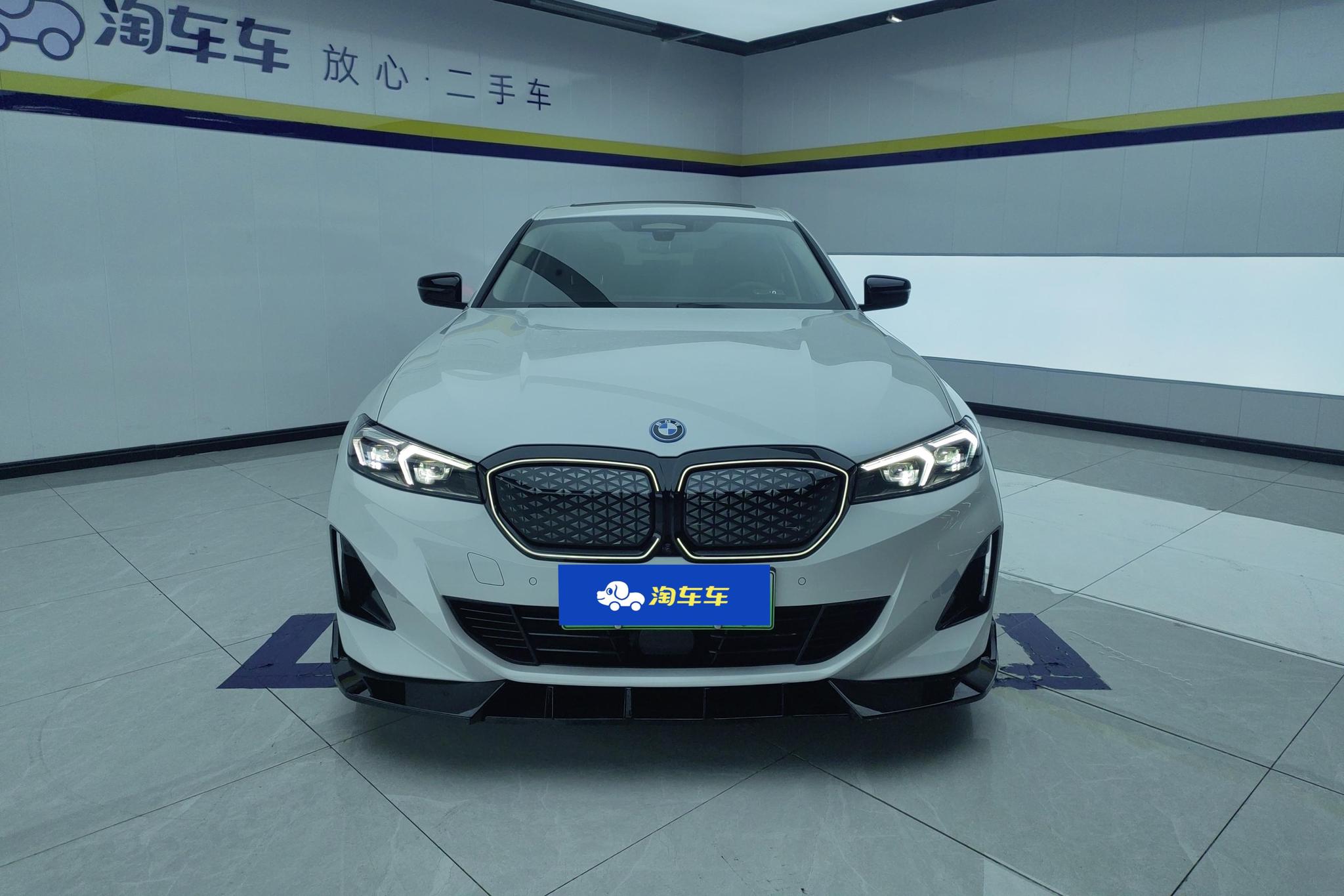 BMW i3 2025 eDrive40L