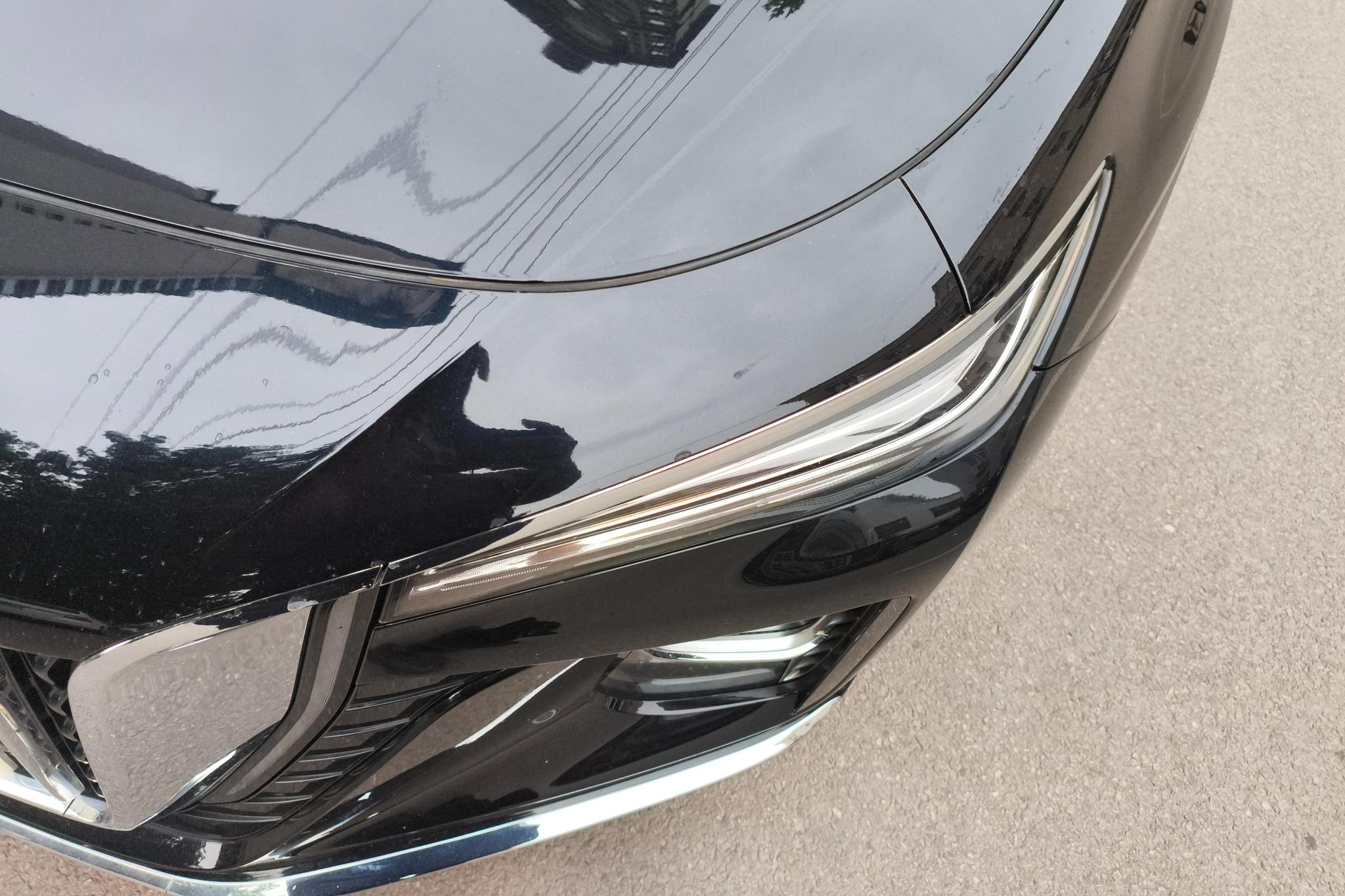 Hongqi H5 2025 2.0T AT