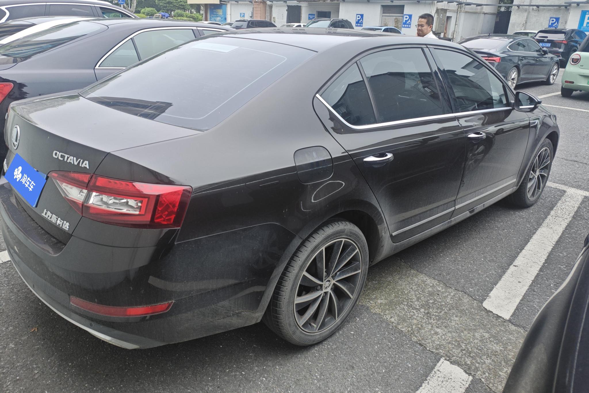Skoda Octavia 2018 TSI280 DSG Luxury