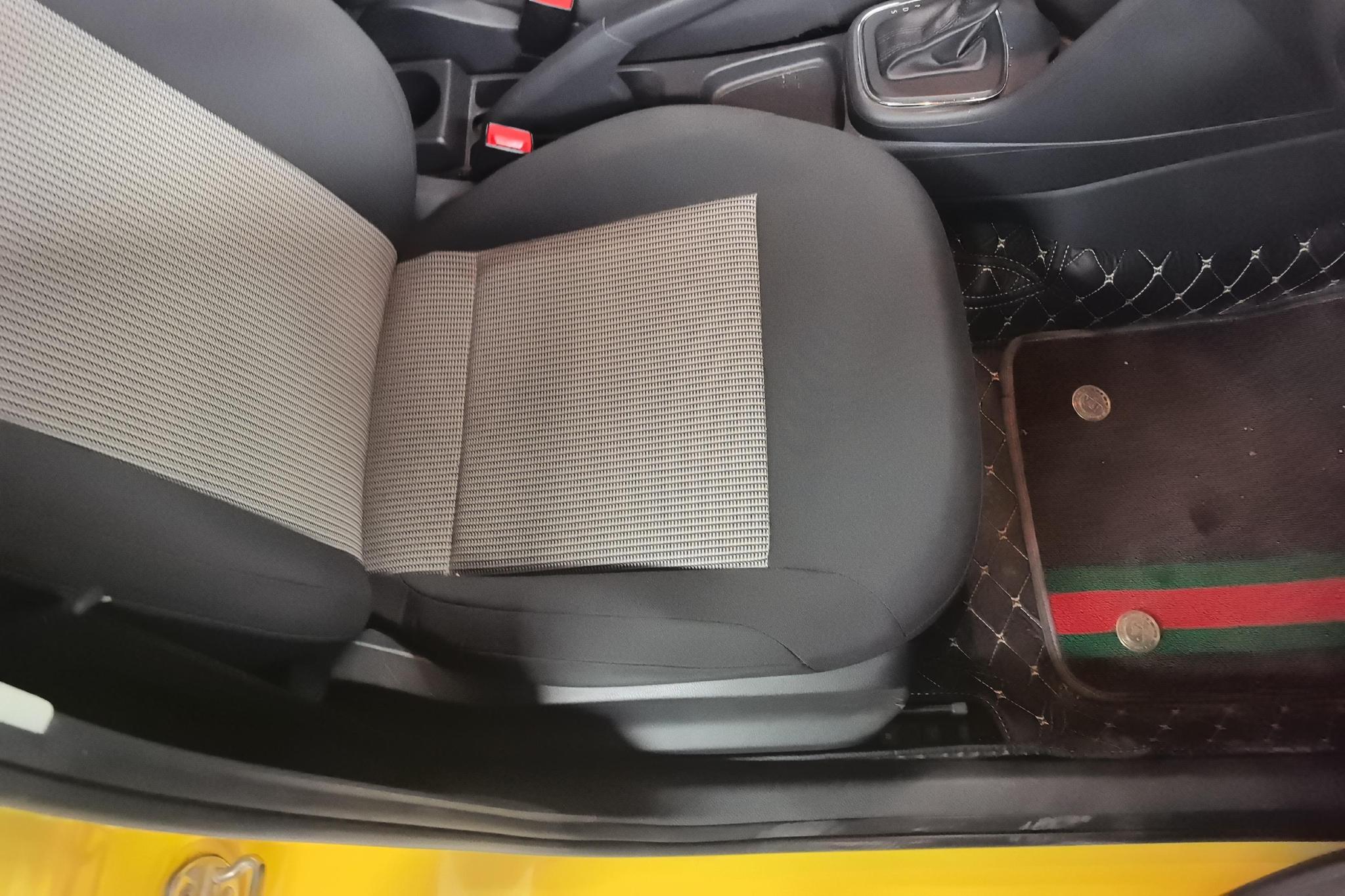 Volkswagen Polo 2016 1.4L AT