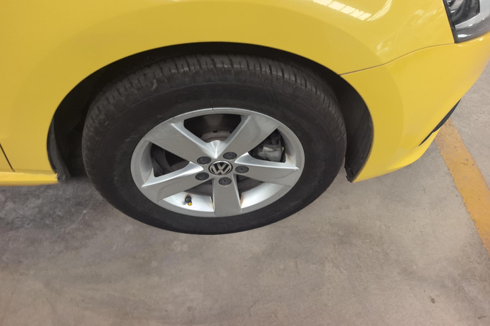 Volkswagen Polo 2016 1.4L AT