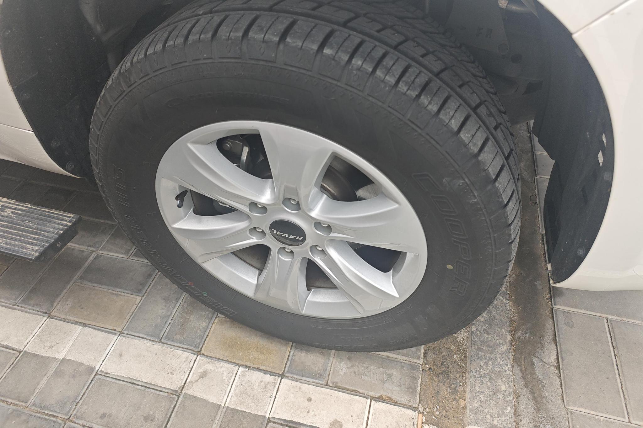 Haval H9 2022 2.0T Luxury 7 мест