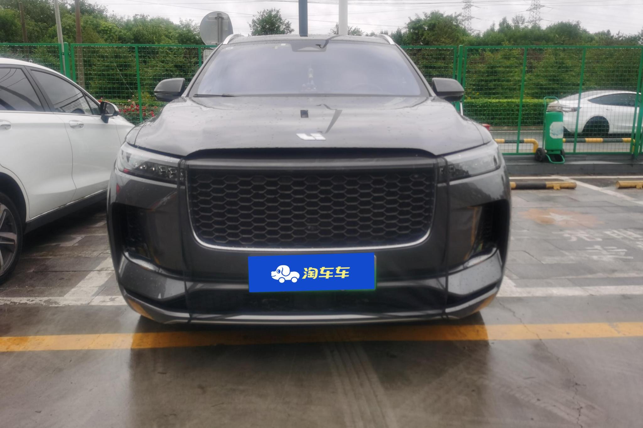 Li Auto ONE 2021 6 мест