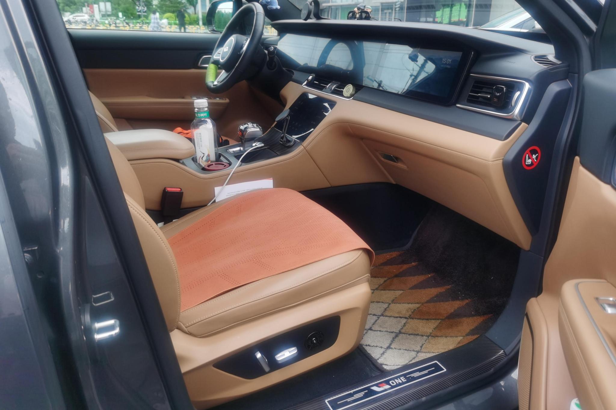 Li Auto ONE 2021 6 мест
