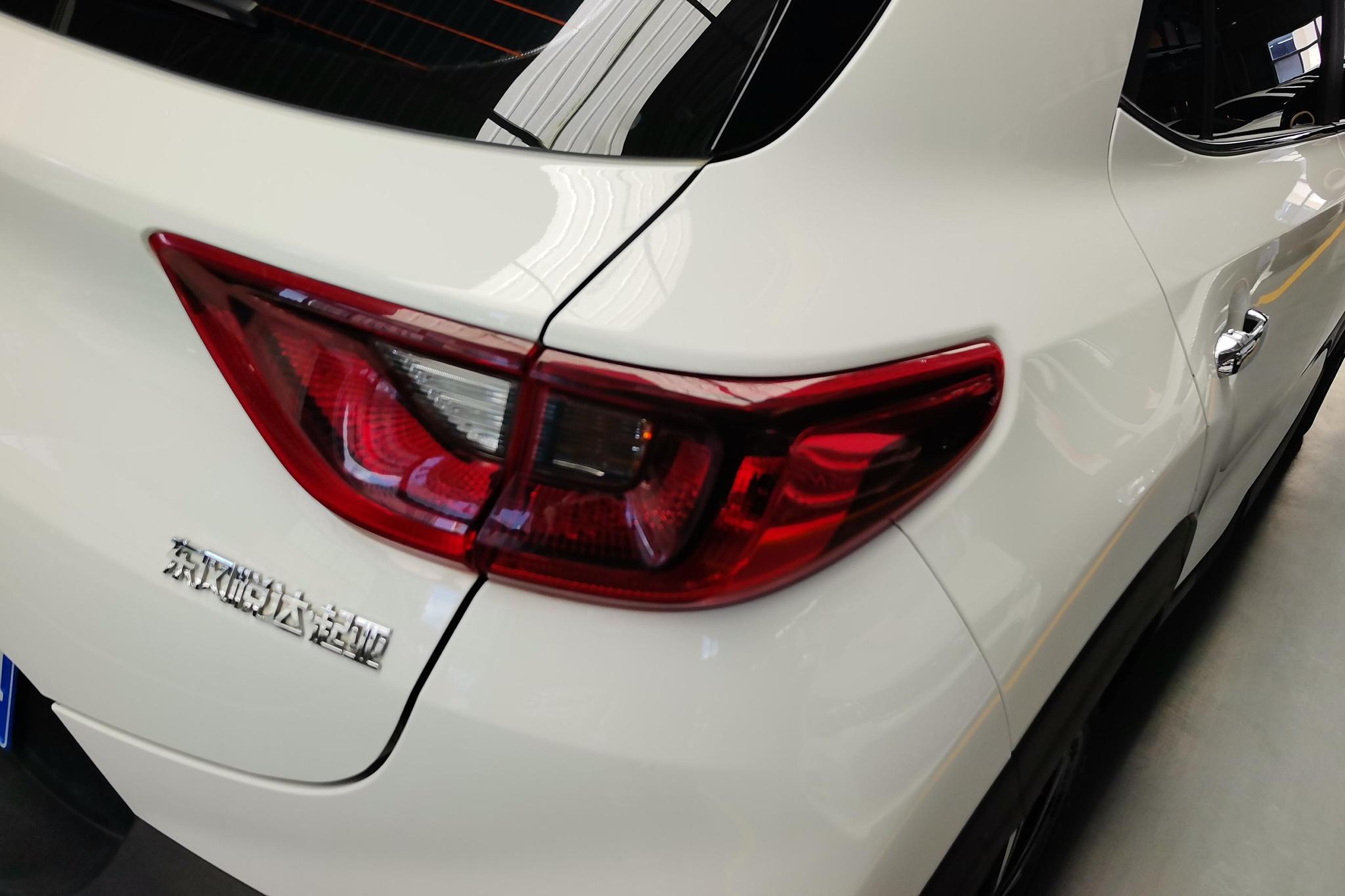 Kia KX1 2019 1.4L AT VI