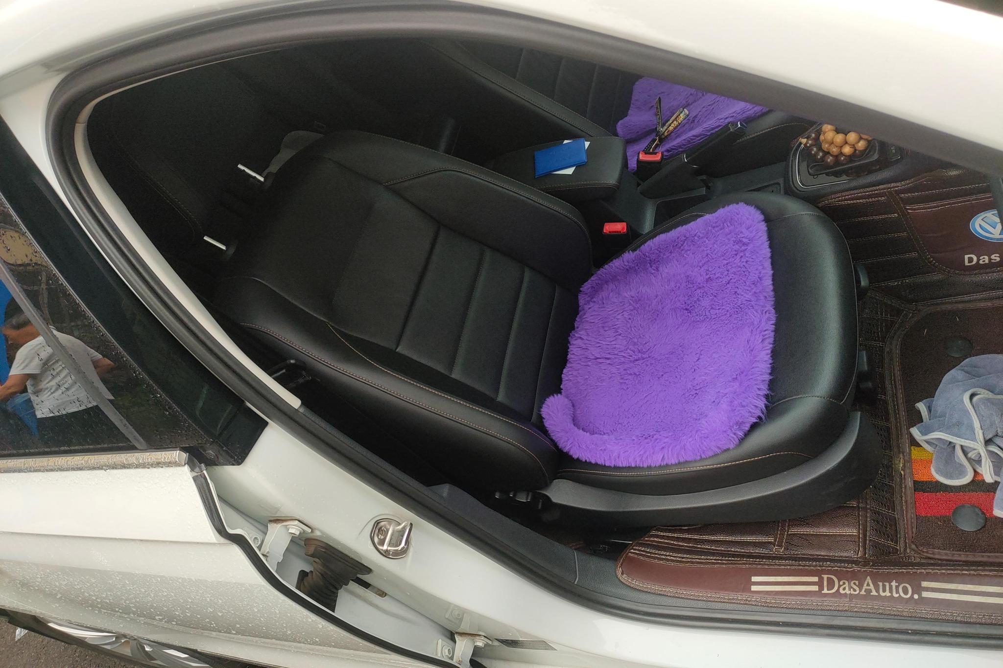 Volkswagen Bora 2017 1.6L AT Comfort