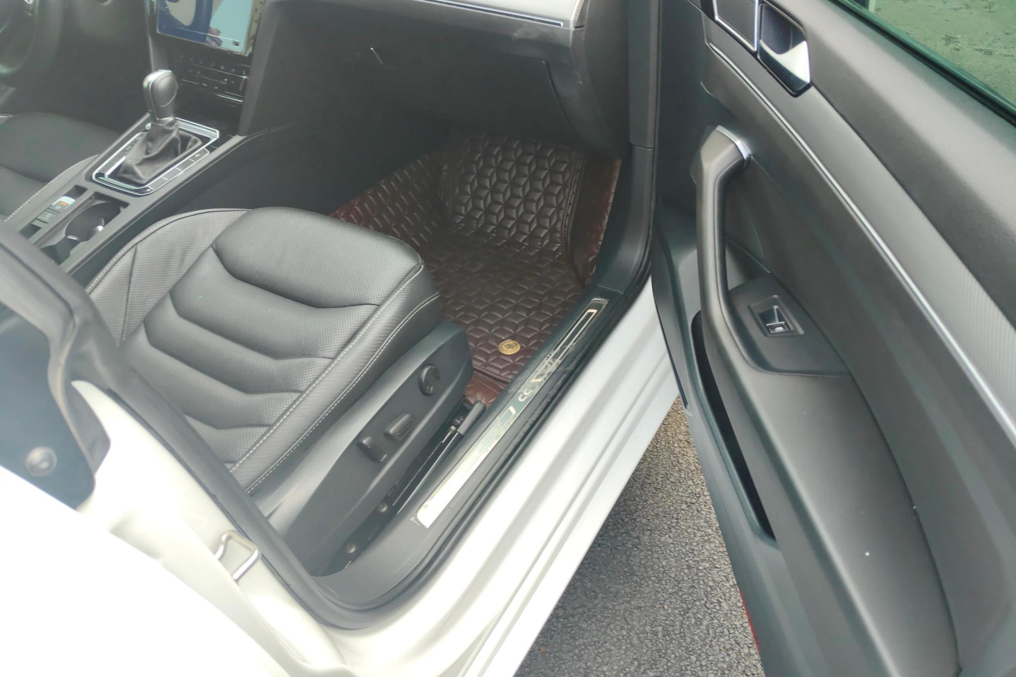 Volkswagen Passat CC CC 2020 330TSI V