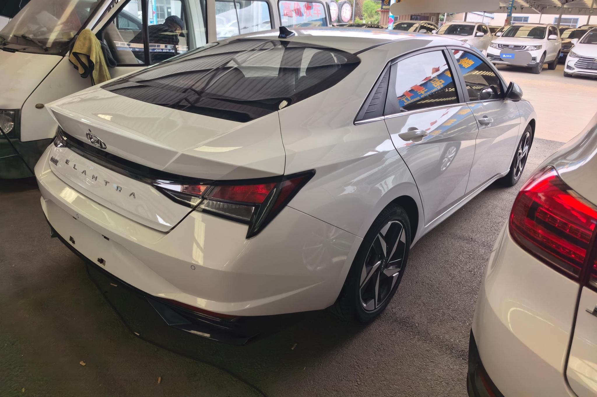 Hyundai Elantra 2021 1.5L CVT GLX Elite