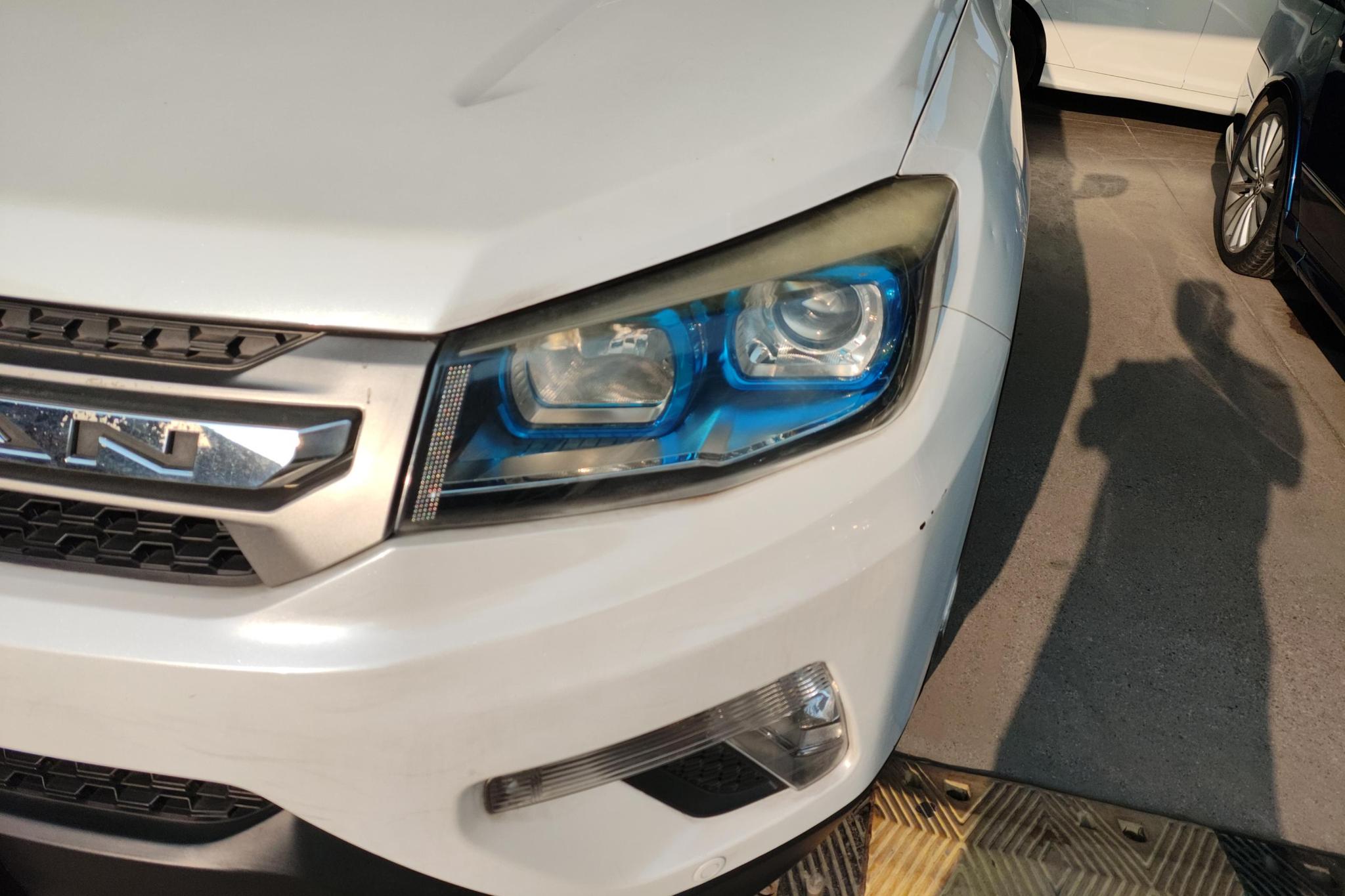 Changan CS75 2016 2.0L MT Luxury V