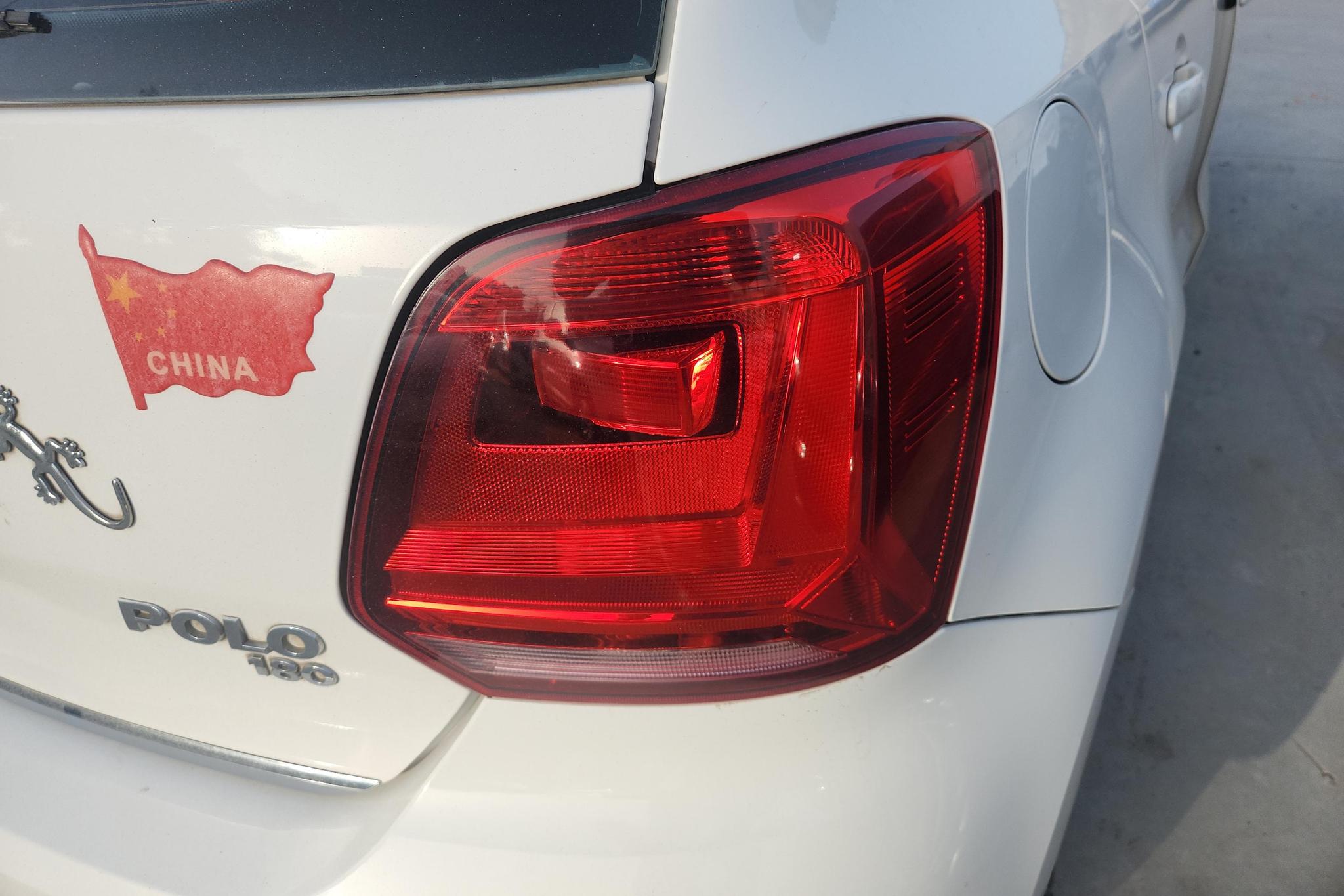 Volkswagen Polo 2014 1.6L AT Luxury