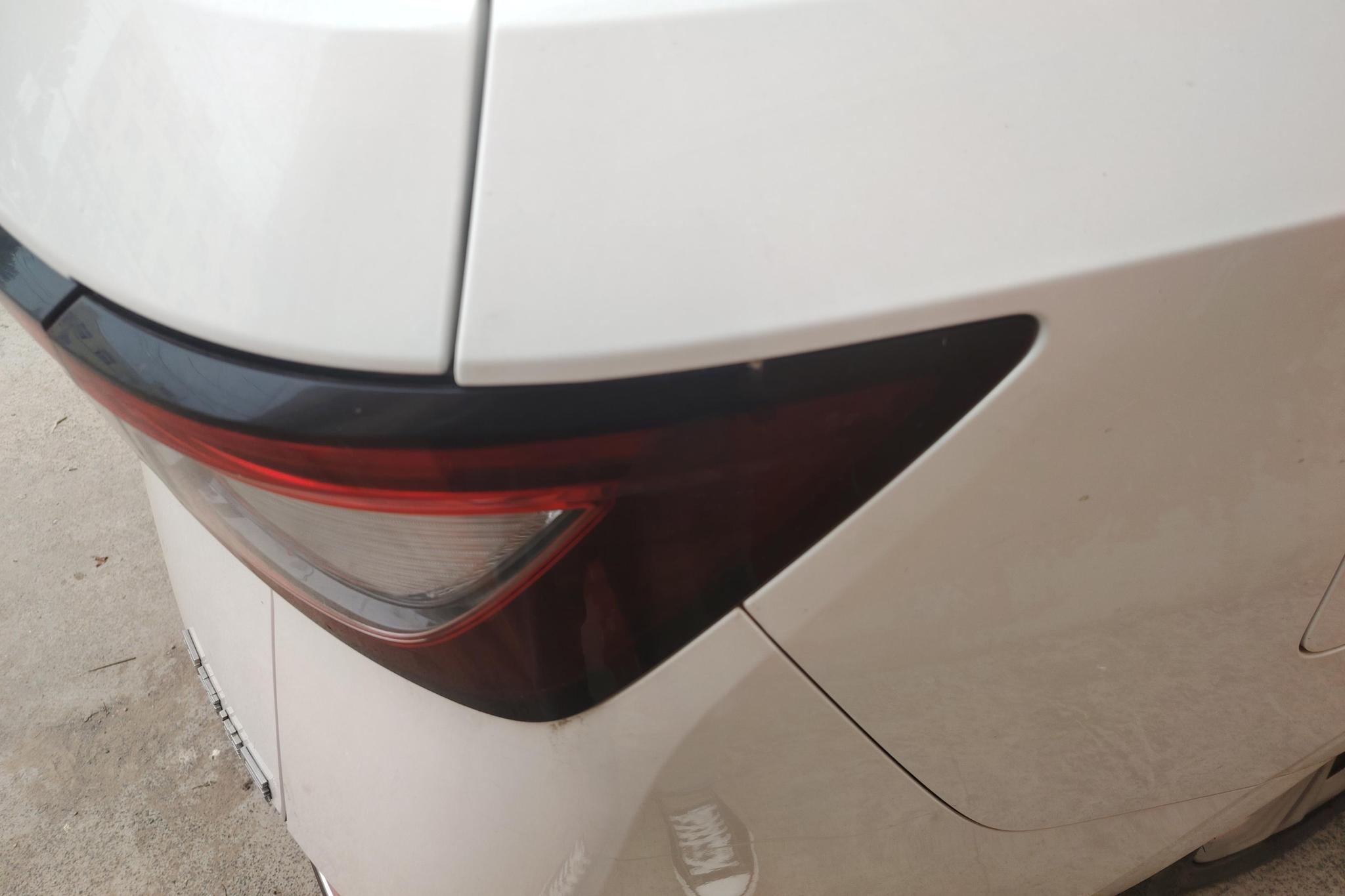 Wuling Jiachen 2022 1.5L MT Comfort