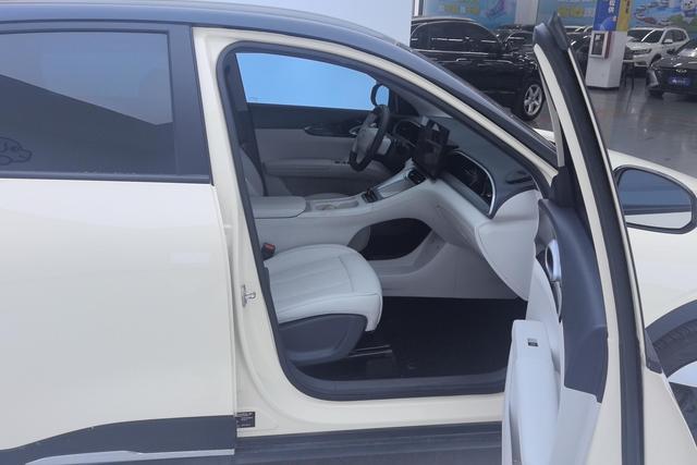 Geely Galaxy Xingyuan 2025 UP 410km — фото 15