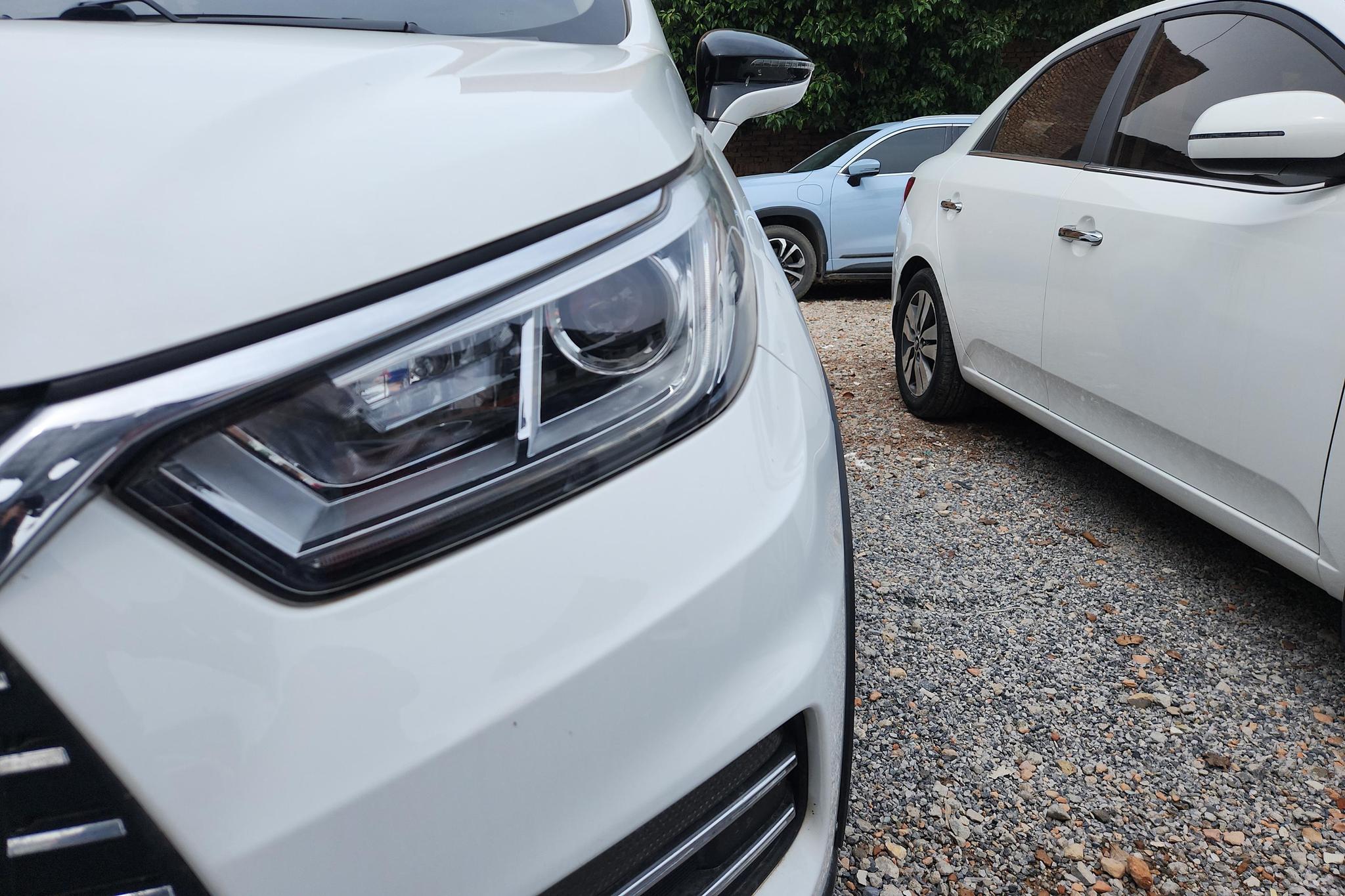 BYD Yuan EV 2018 EV360