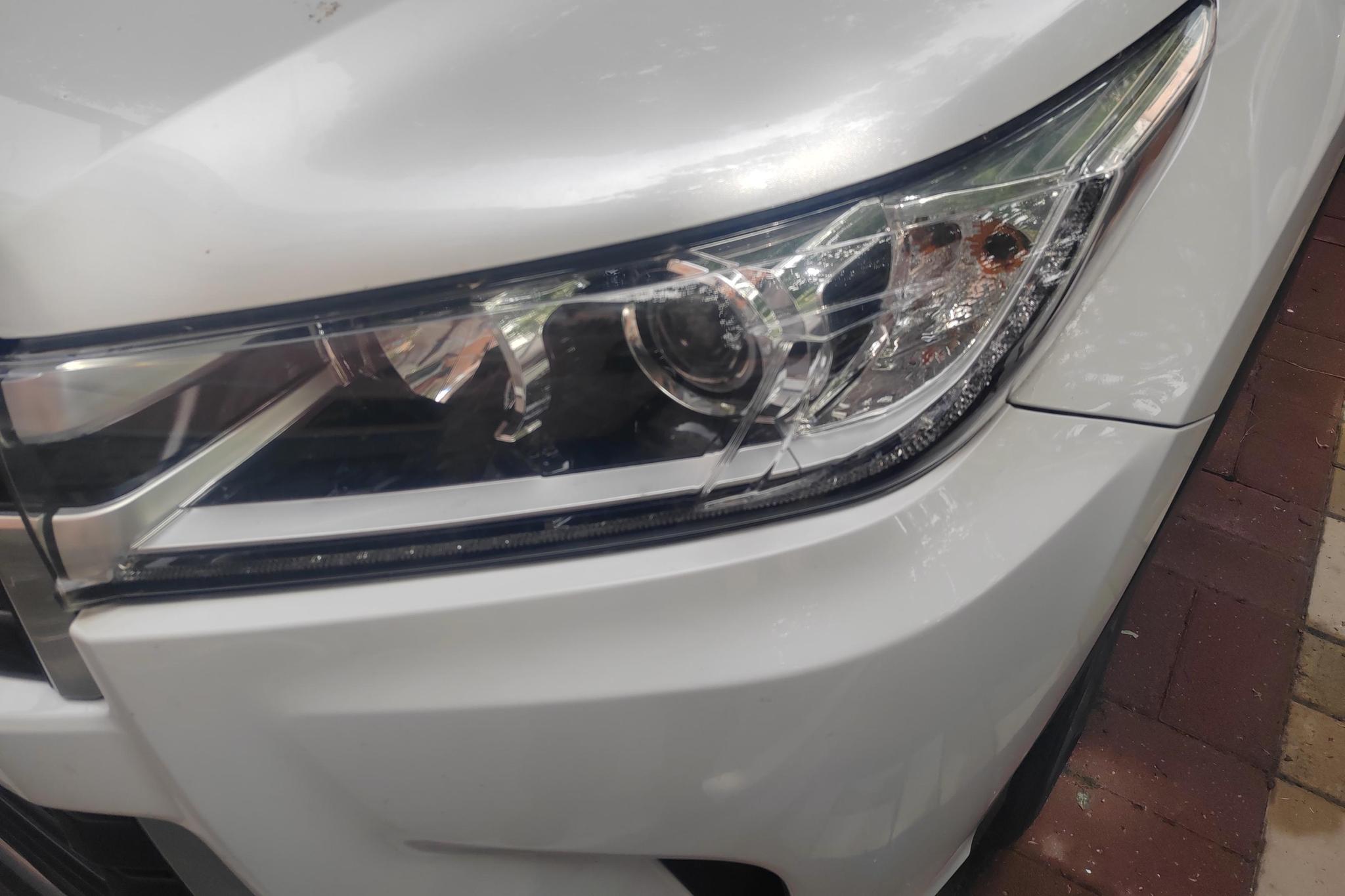 Toyota Highlander 2018 2.0T Luxury 7 мест VI