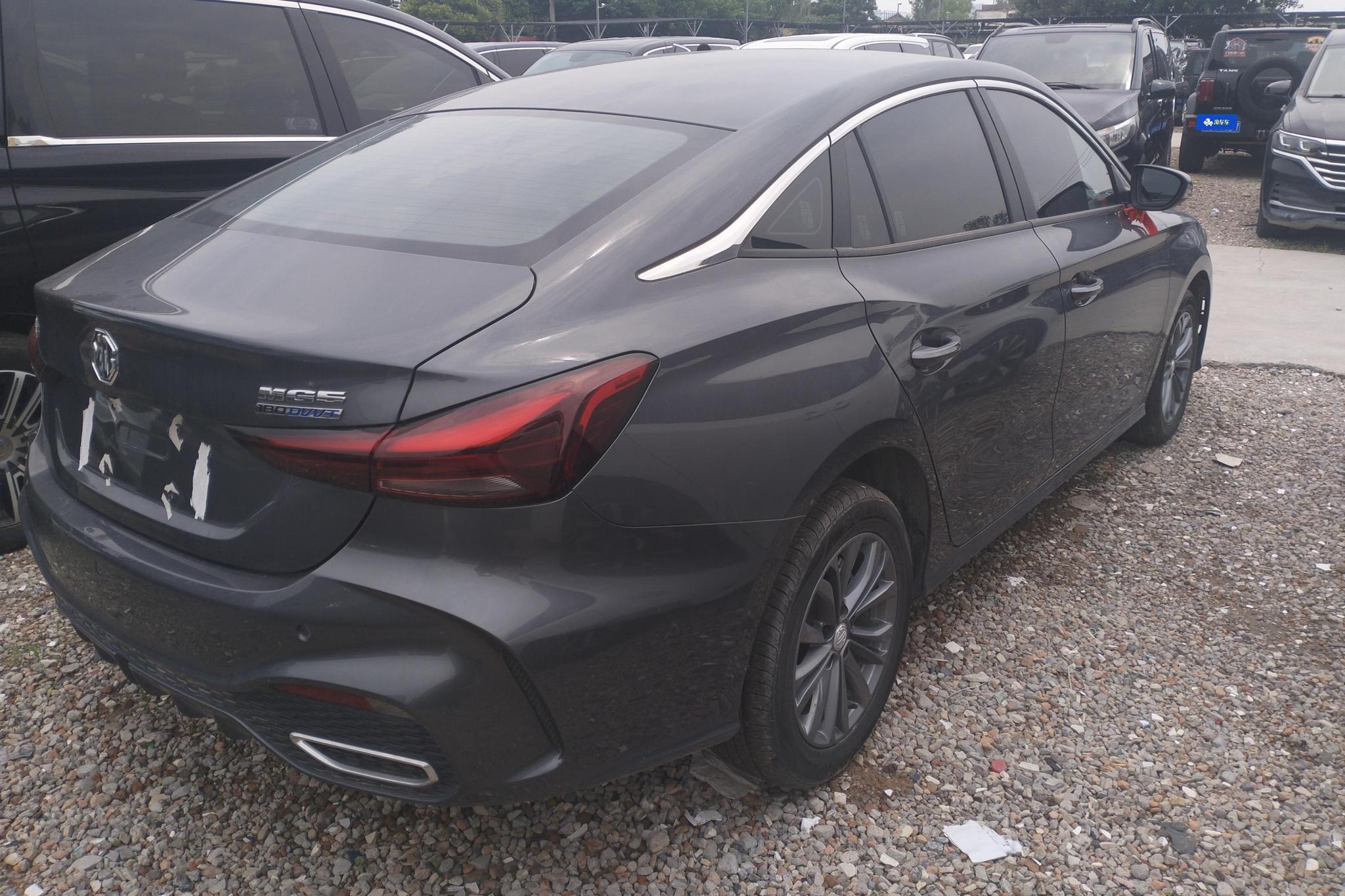 MG 5 2023 180DVVT CVT Luxury